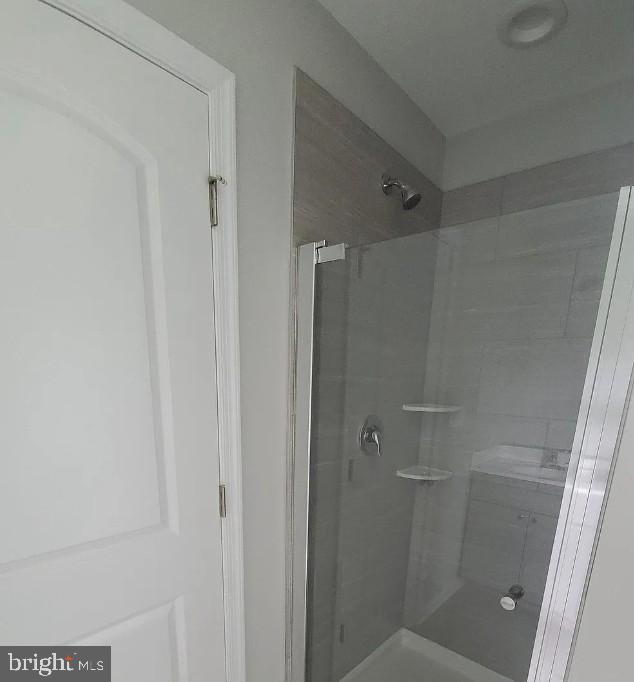 PRENTISS POINT - Residential Lease