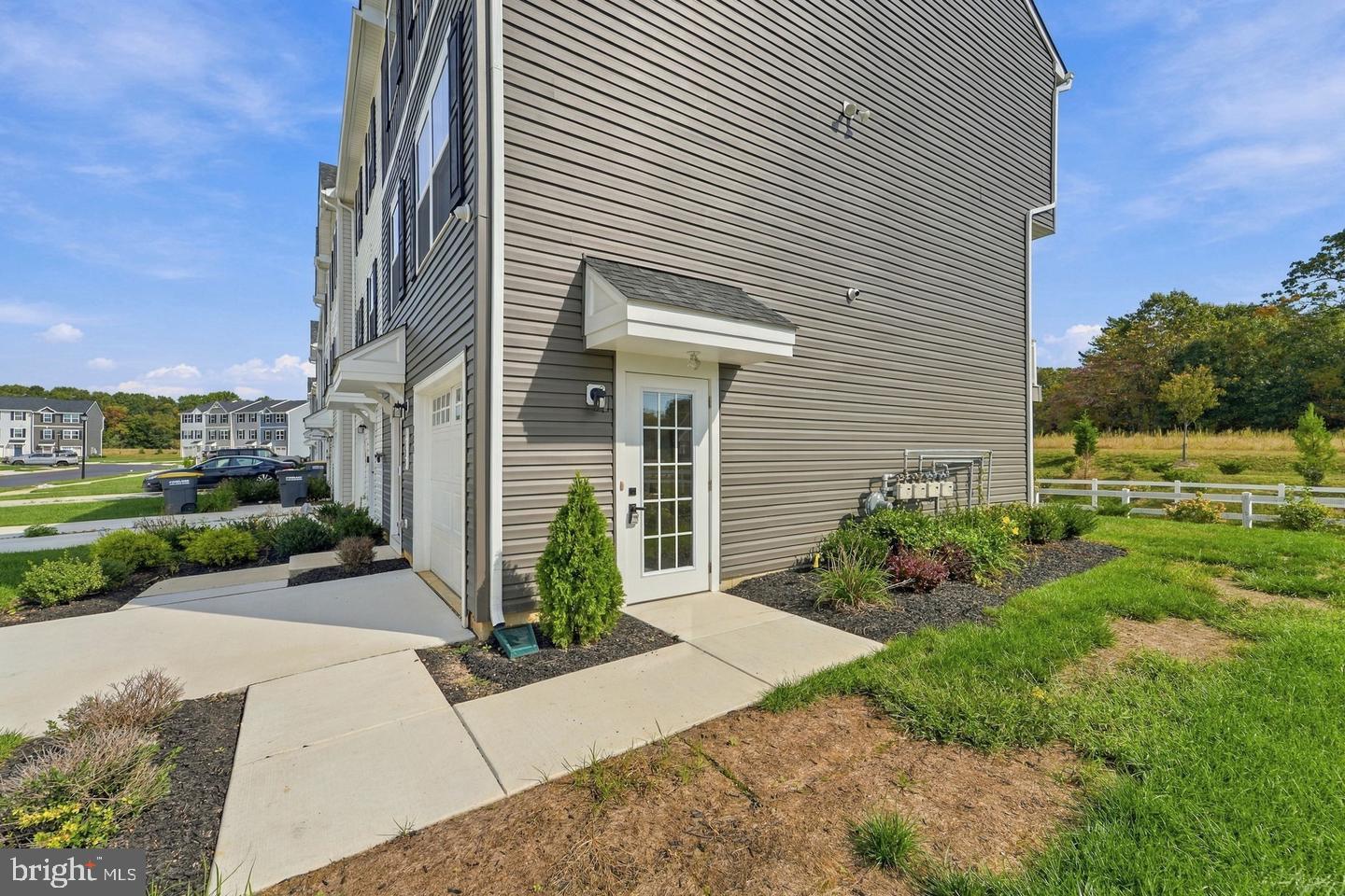 1180 W WALNUT ROAD F-34
