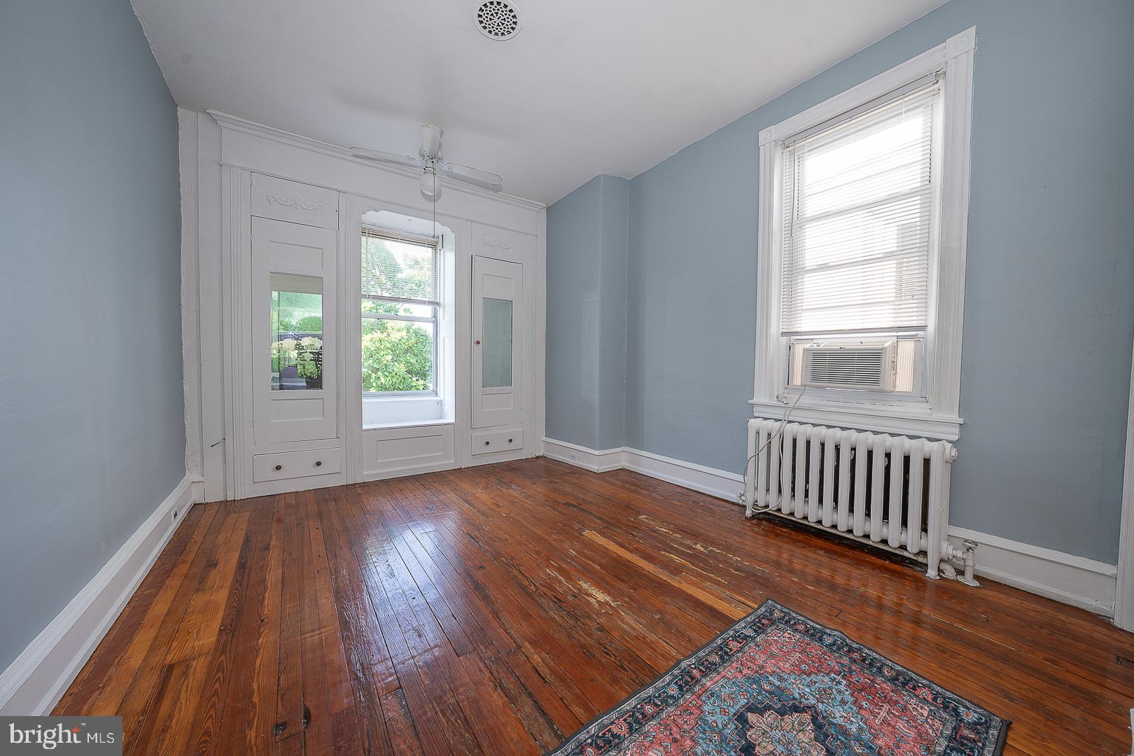 UNIVERSITY CITY - Residential Lease