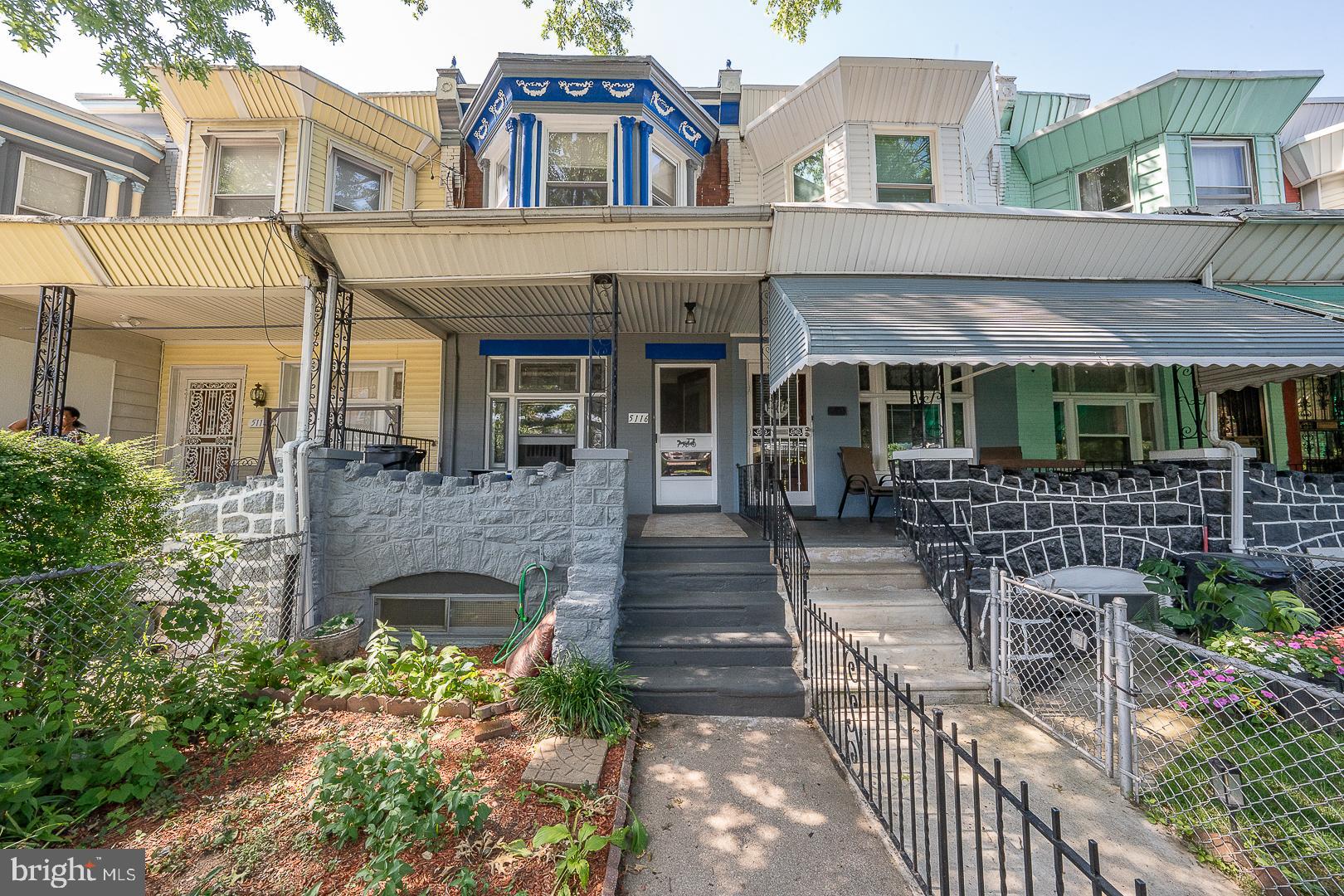 UNIVERSITY CITY - Residential Lease