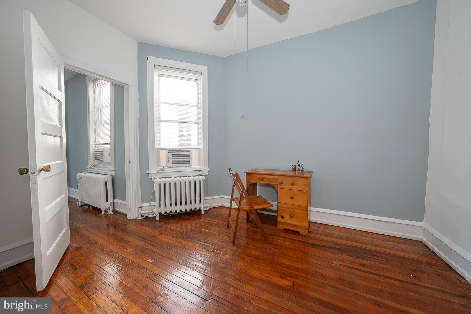 UNIVERSITY CITY - Residential Lease