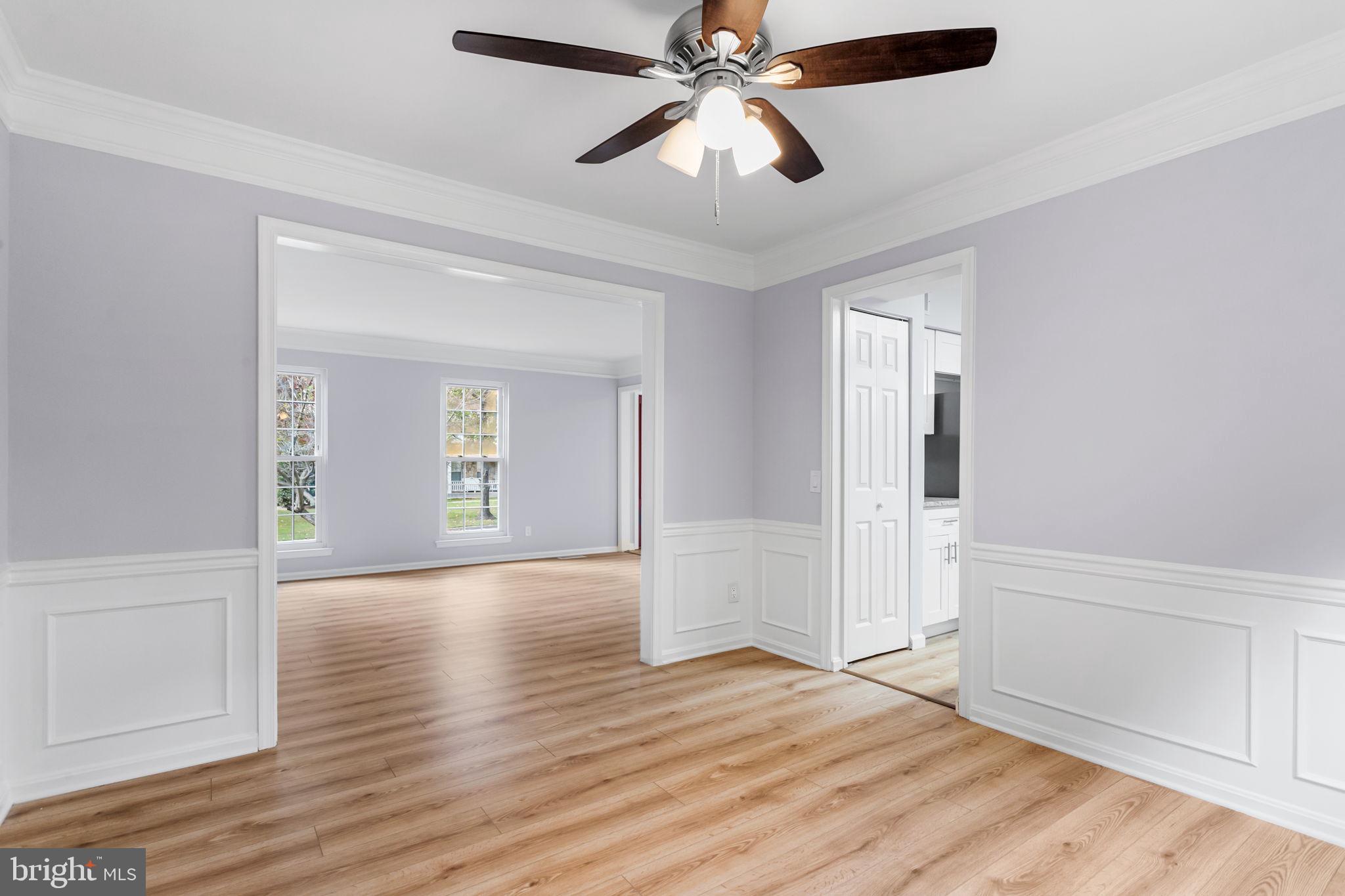 WHITE OAK MANOR - Residential