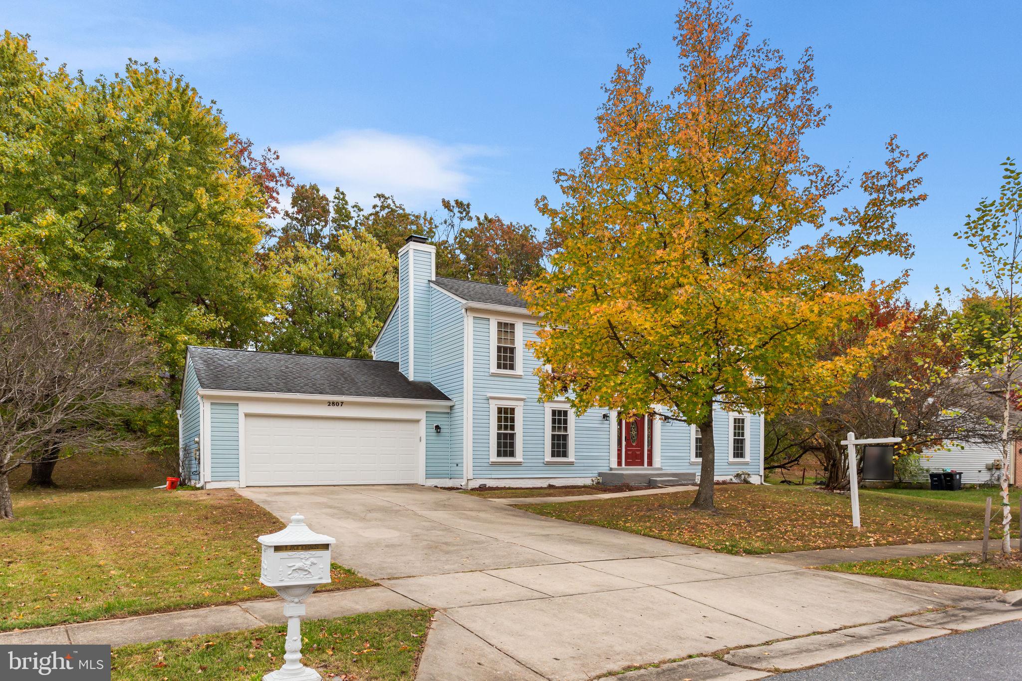 WHITE OAK MANOR - Residential