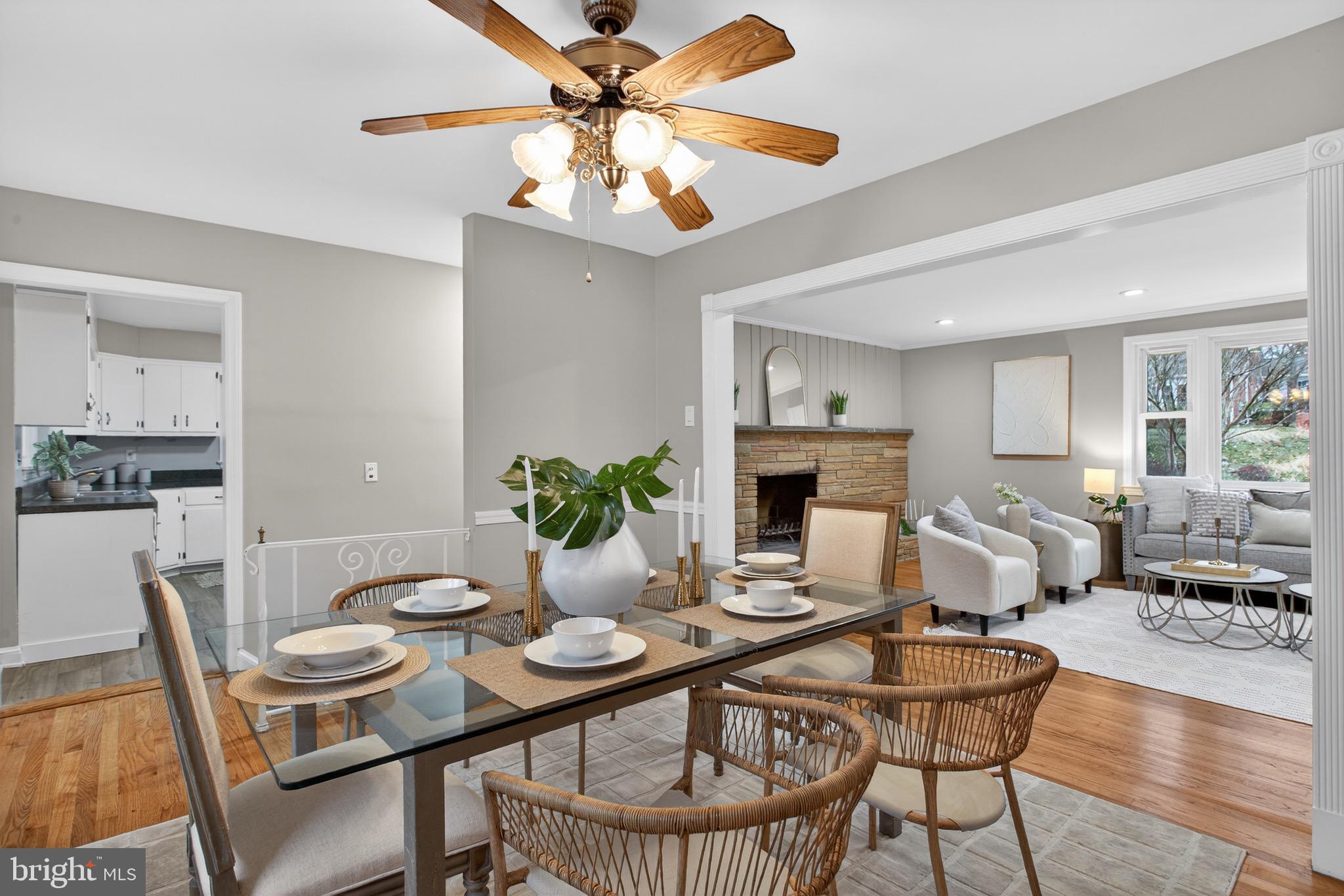 BURNT MILLS GAR-VILL - Residential