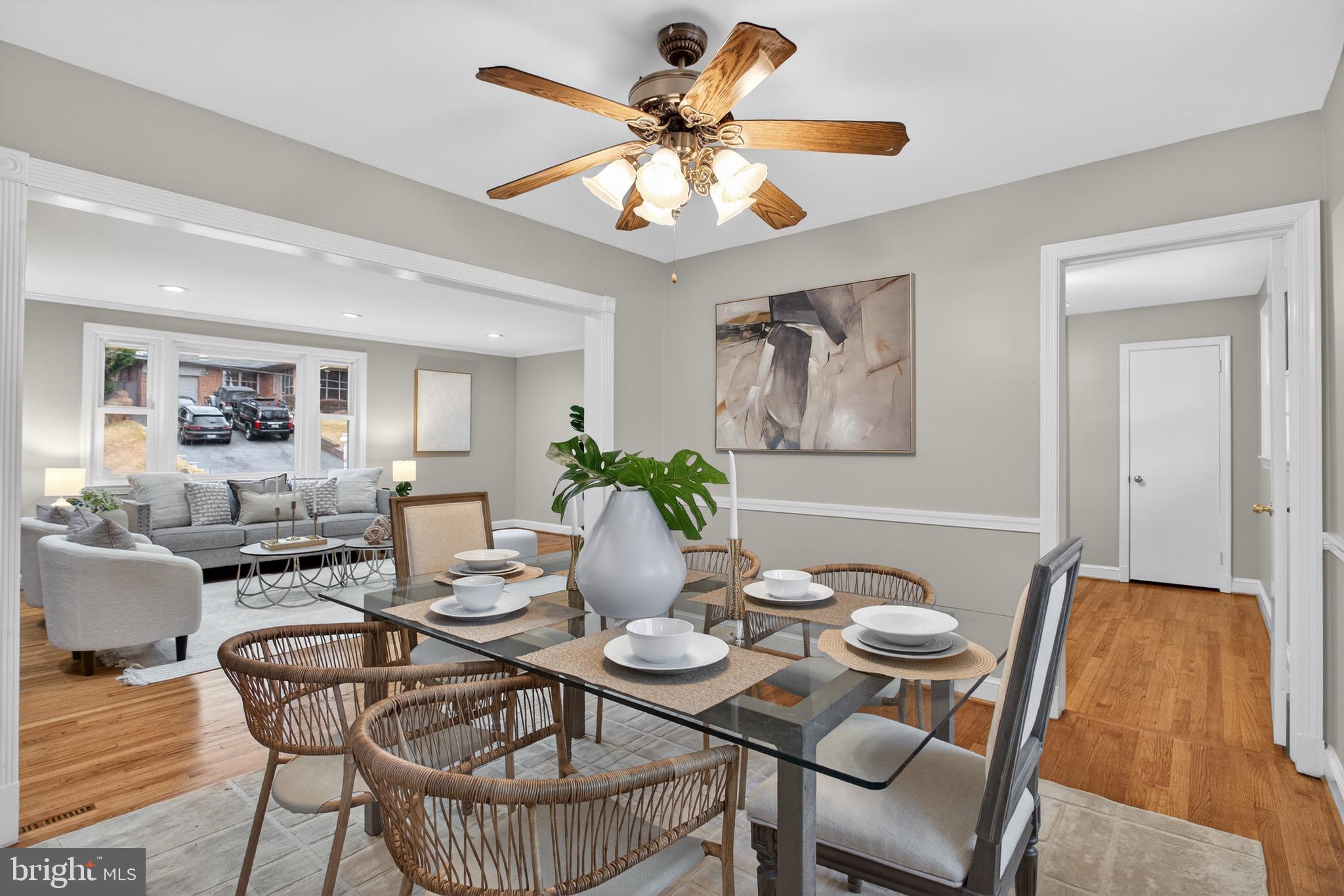 BURNT MILLS GAR-VILL - Residential