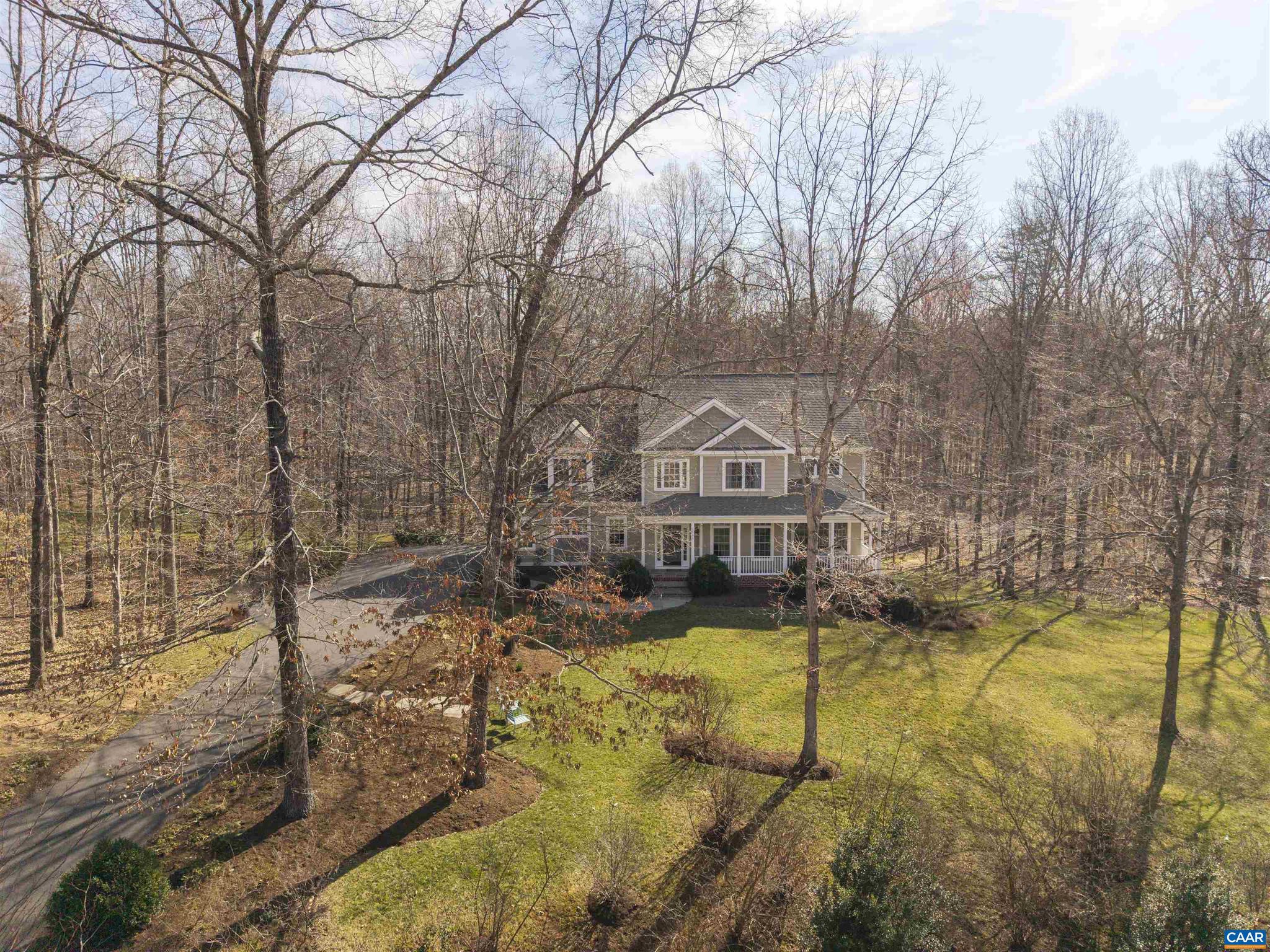 3535 FOXWOOD DR