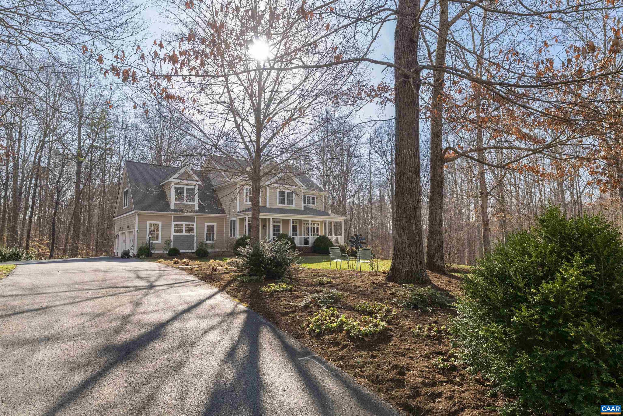 3535 FOXWOOD DR