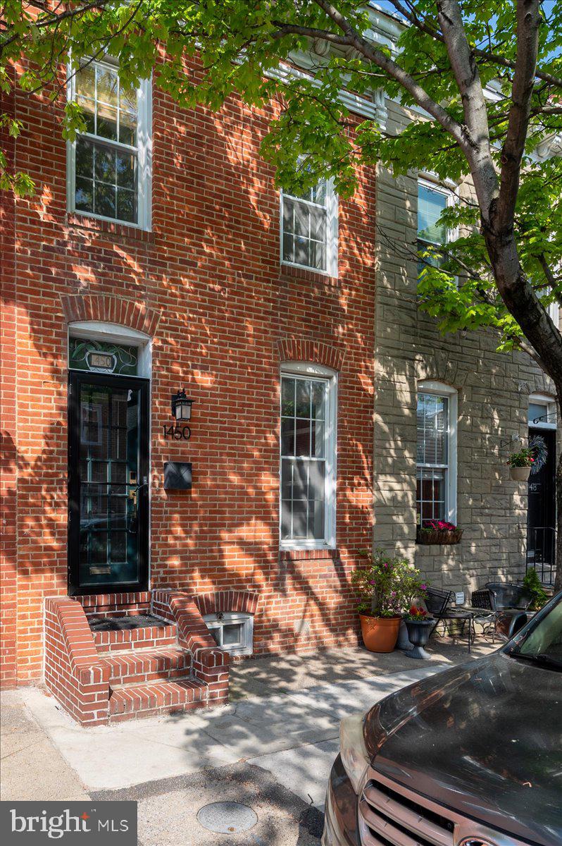 RIVERSIDE - Residential