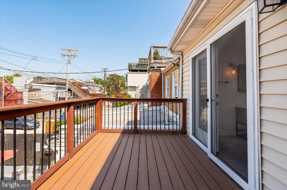 RIVERSIDE - Residential