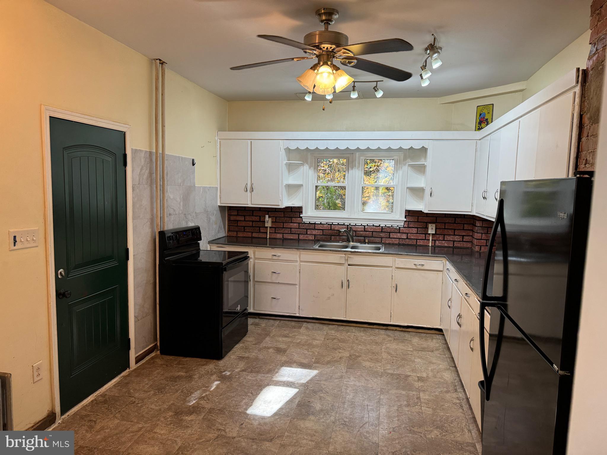 POTTSVILLE - Residential Lease