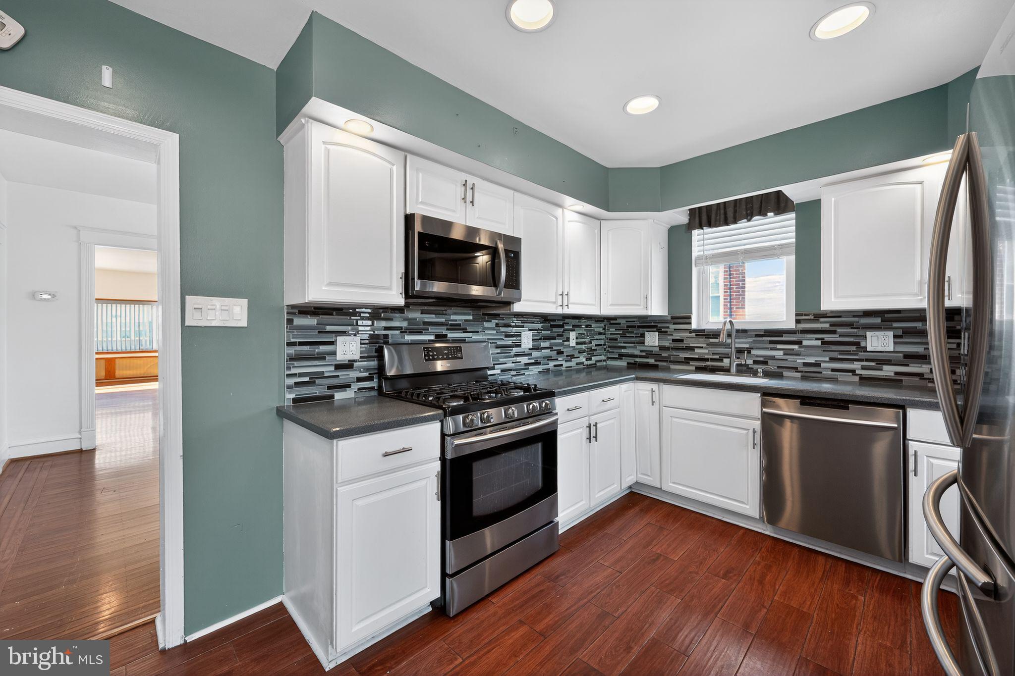 LANSDOWNE - Residential