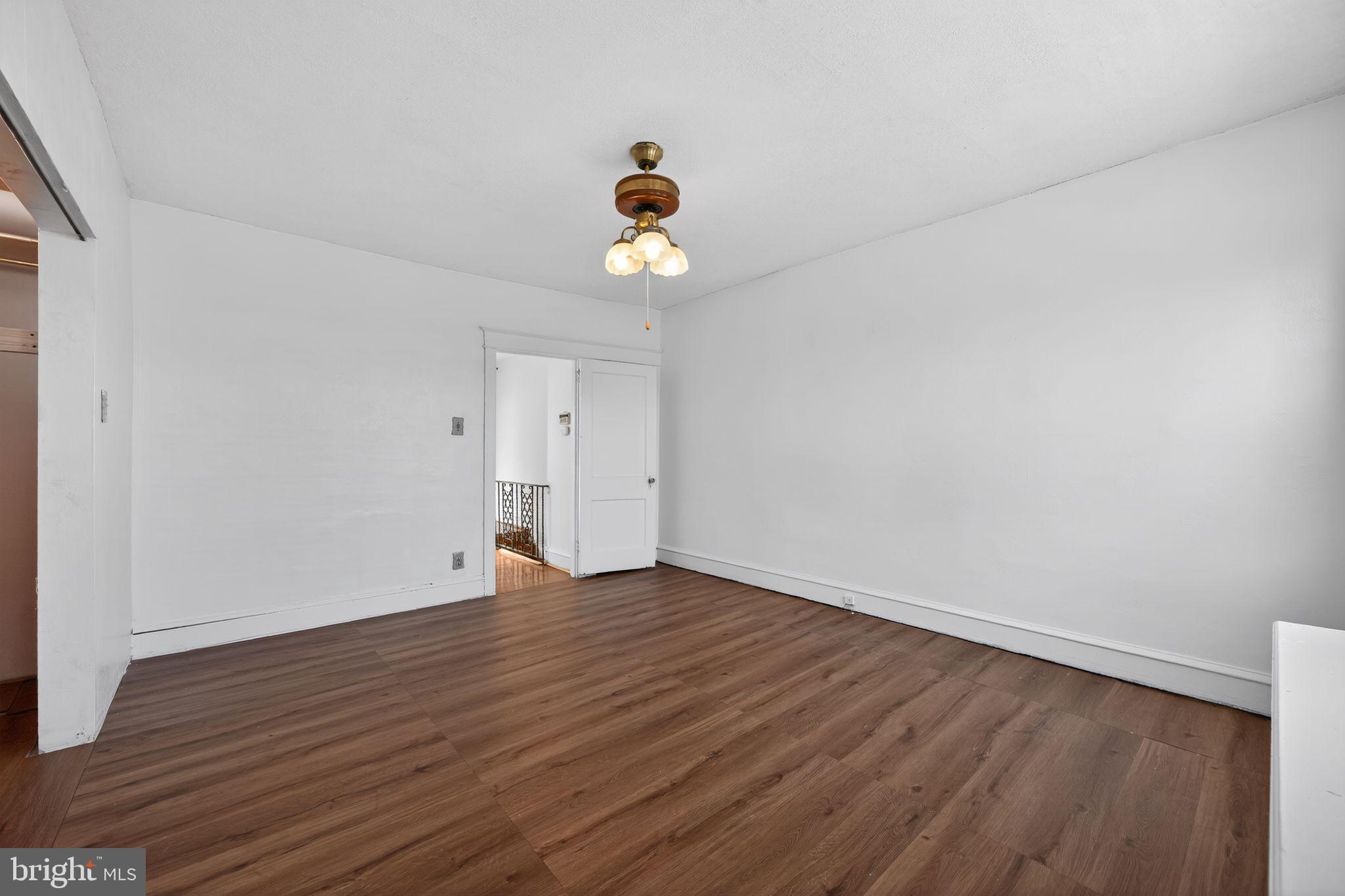 LANSDOWNE - Residential