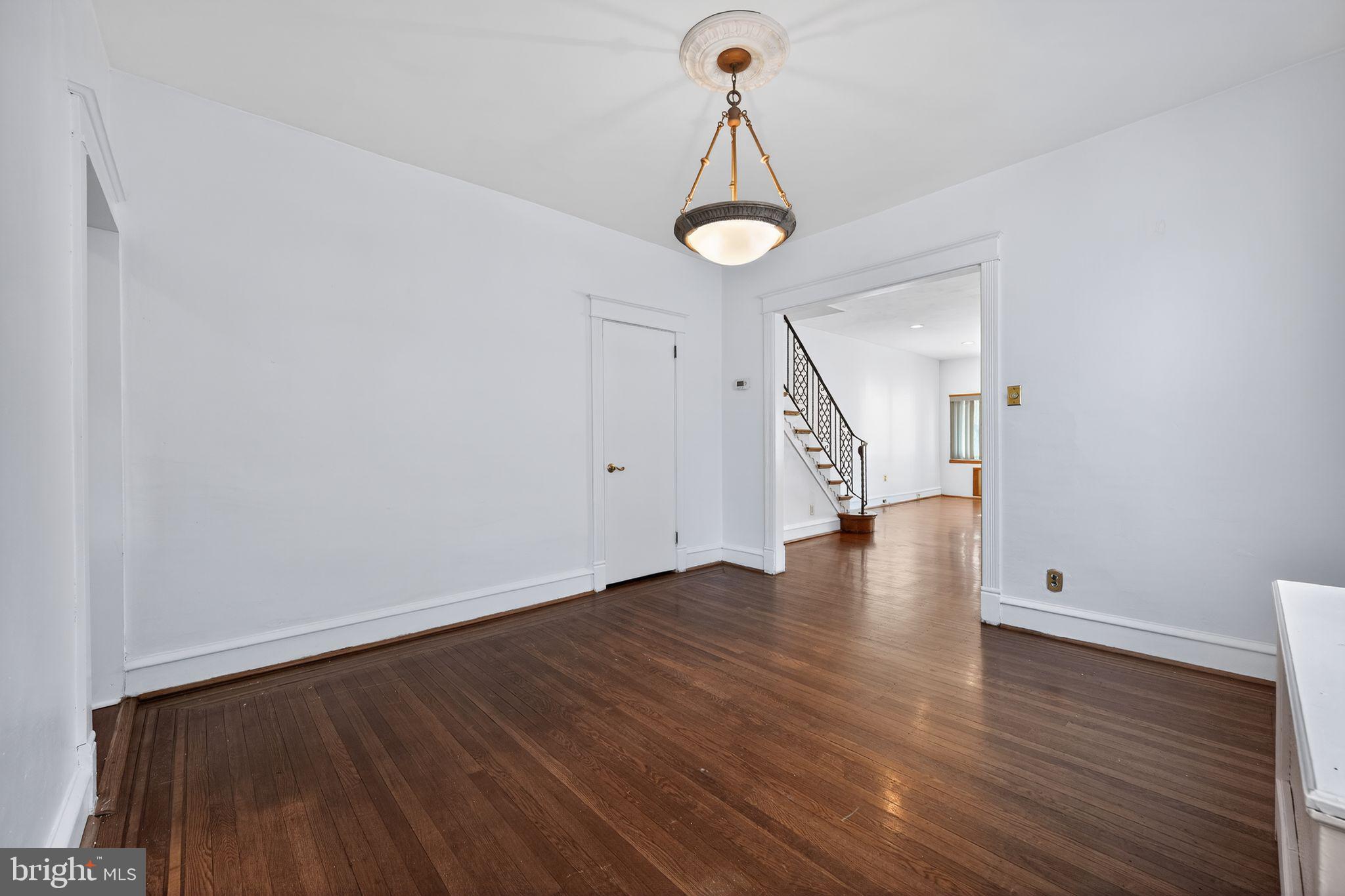 LANSDOWNE - Residential