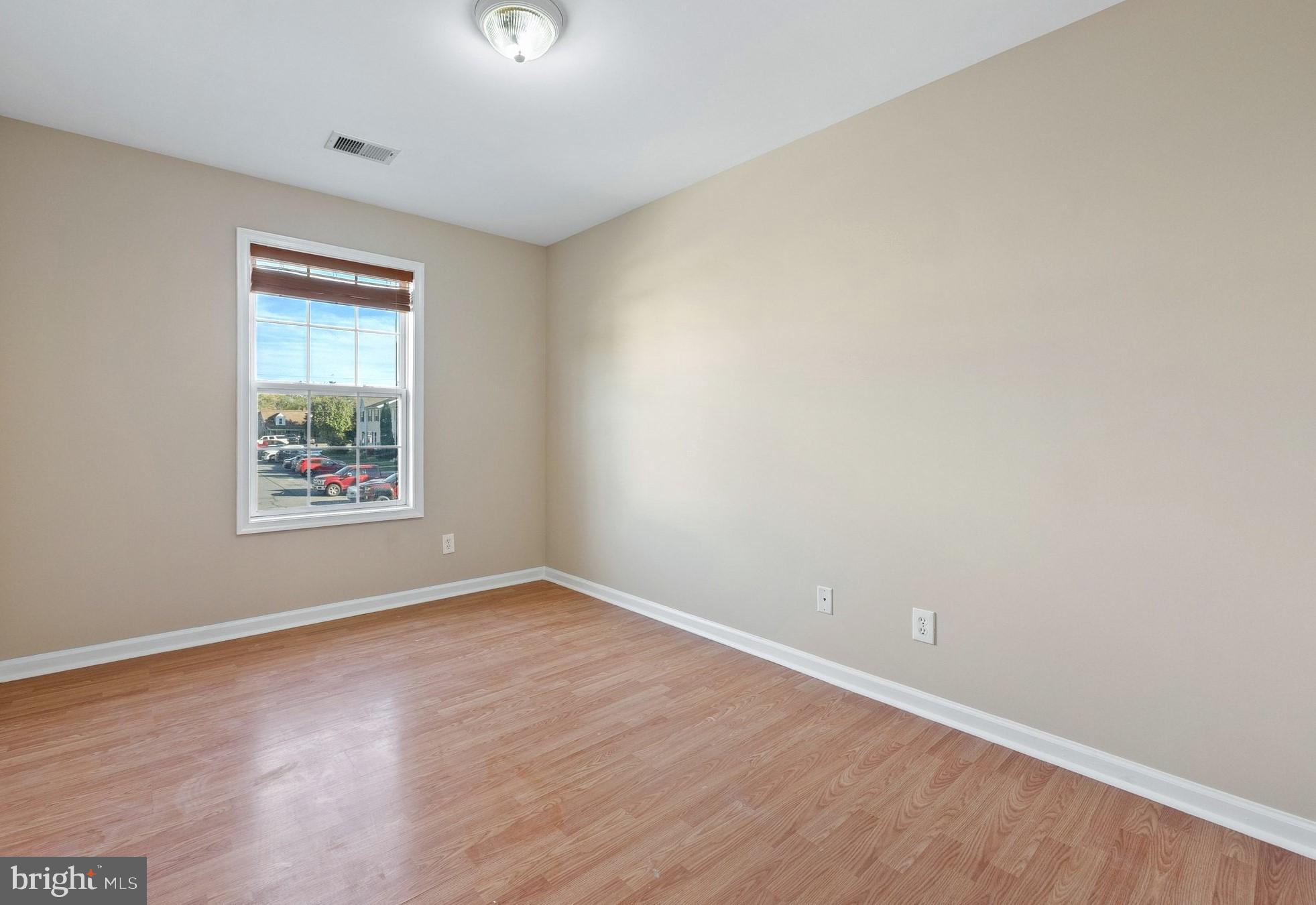 BUNKER HILL TOWNHOMES - Residential