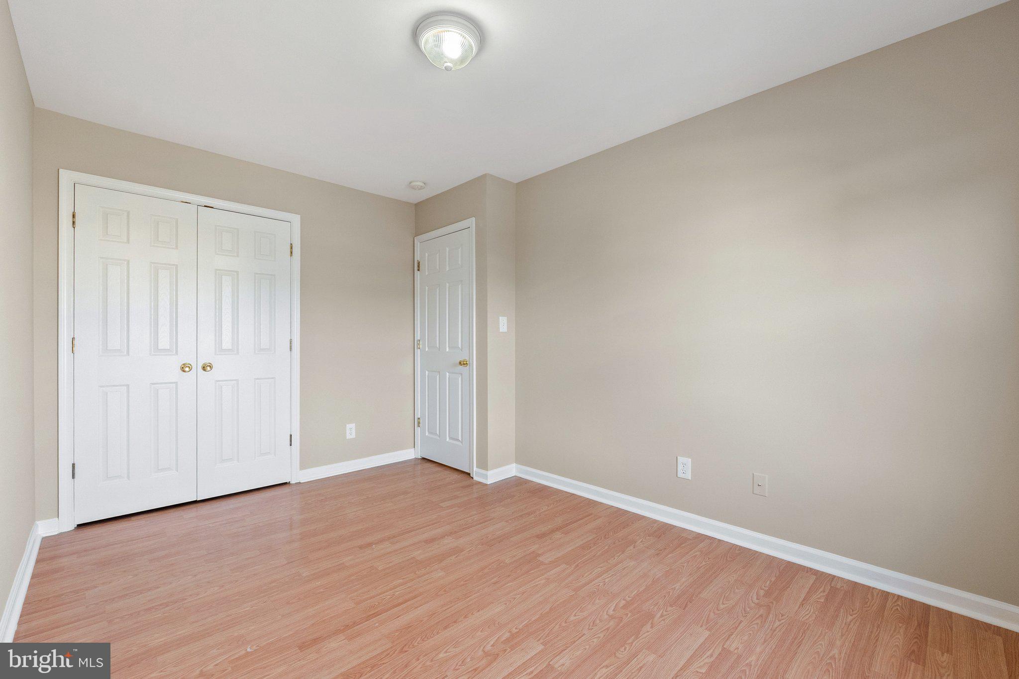 BUNKER HILL TOWNHOMES - Residential