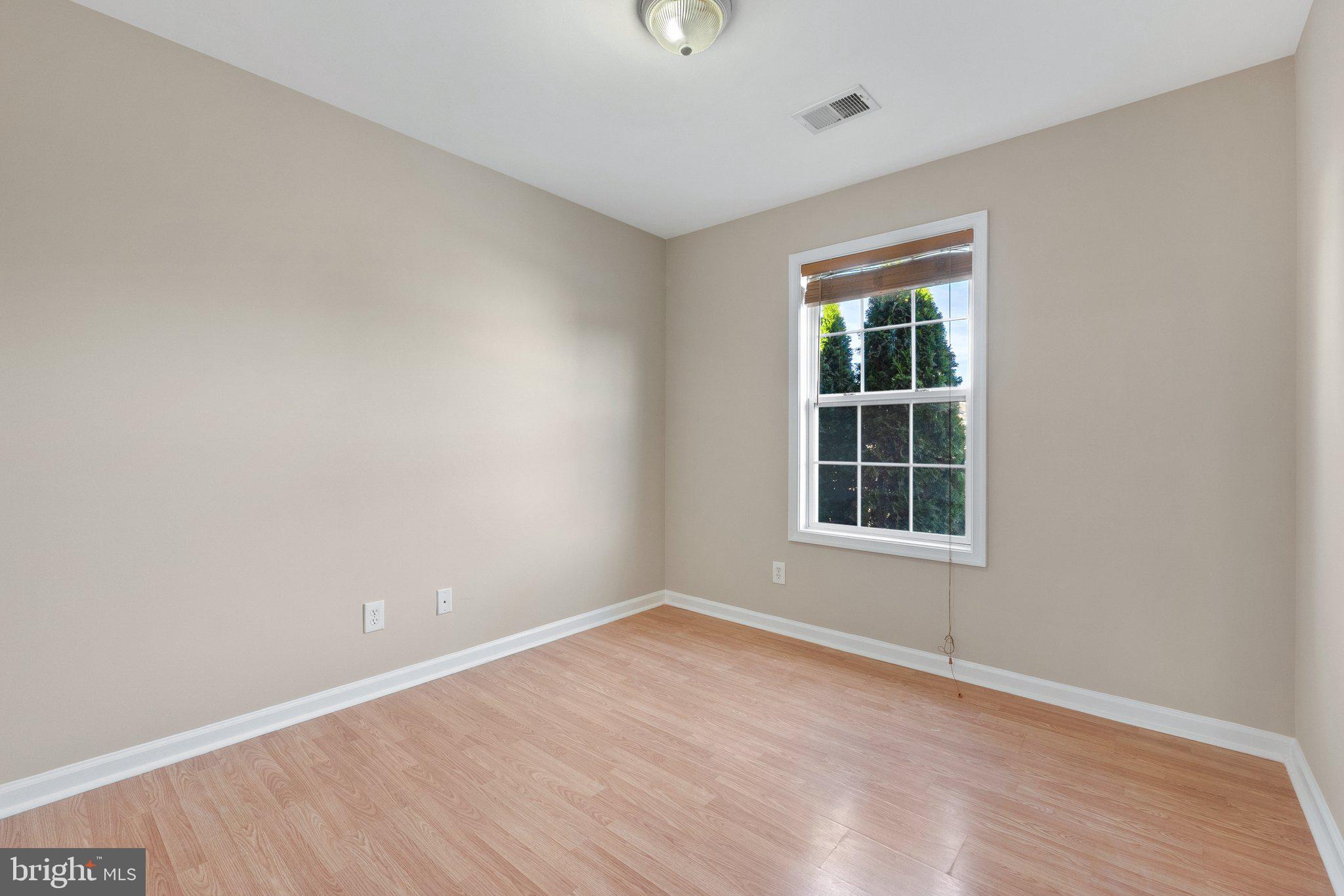 BUNKER HILL TOWNHOMES - Residential