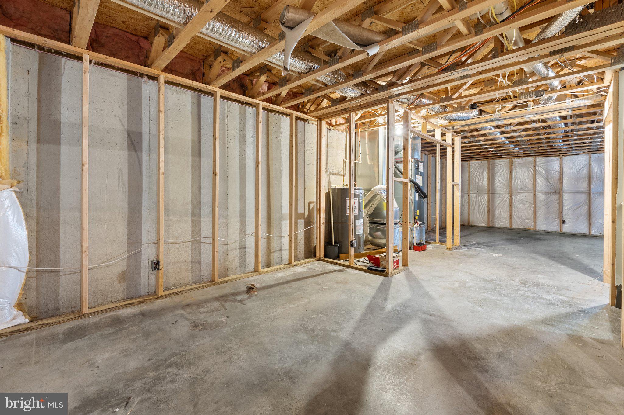 BUNKER HILL TOWNHOMES - Residential