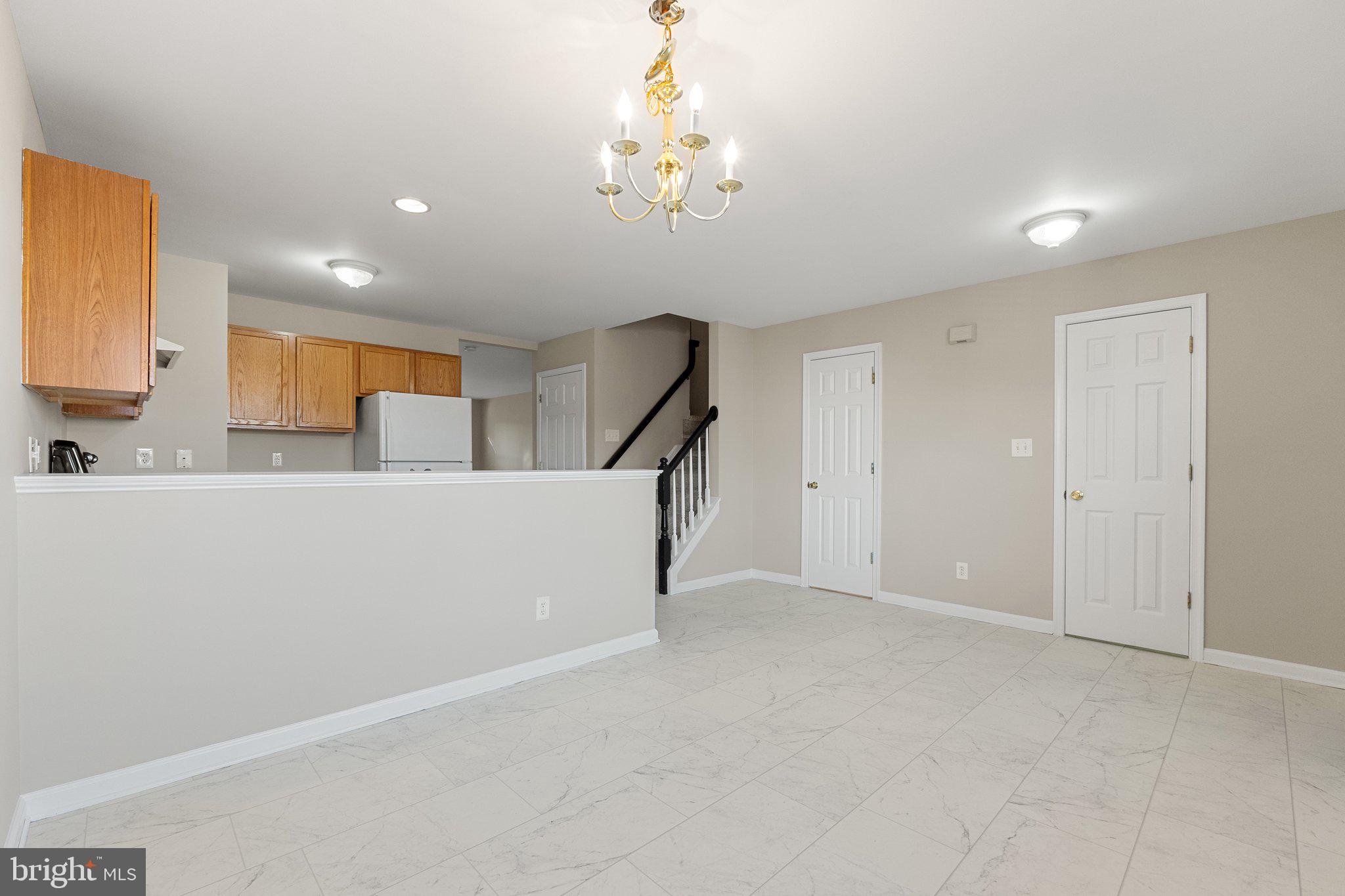 BUNKER HILL TOWNHOMES - Residential