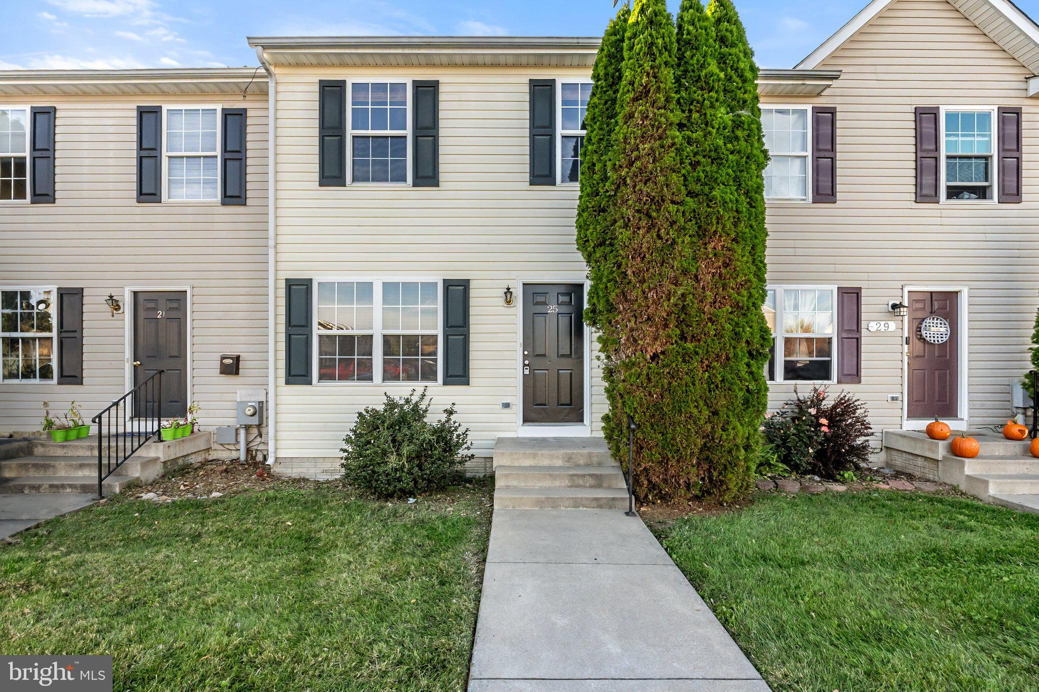 BUNKER HILL TOWNHOMES - Residential