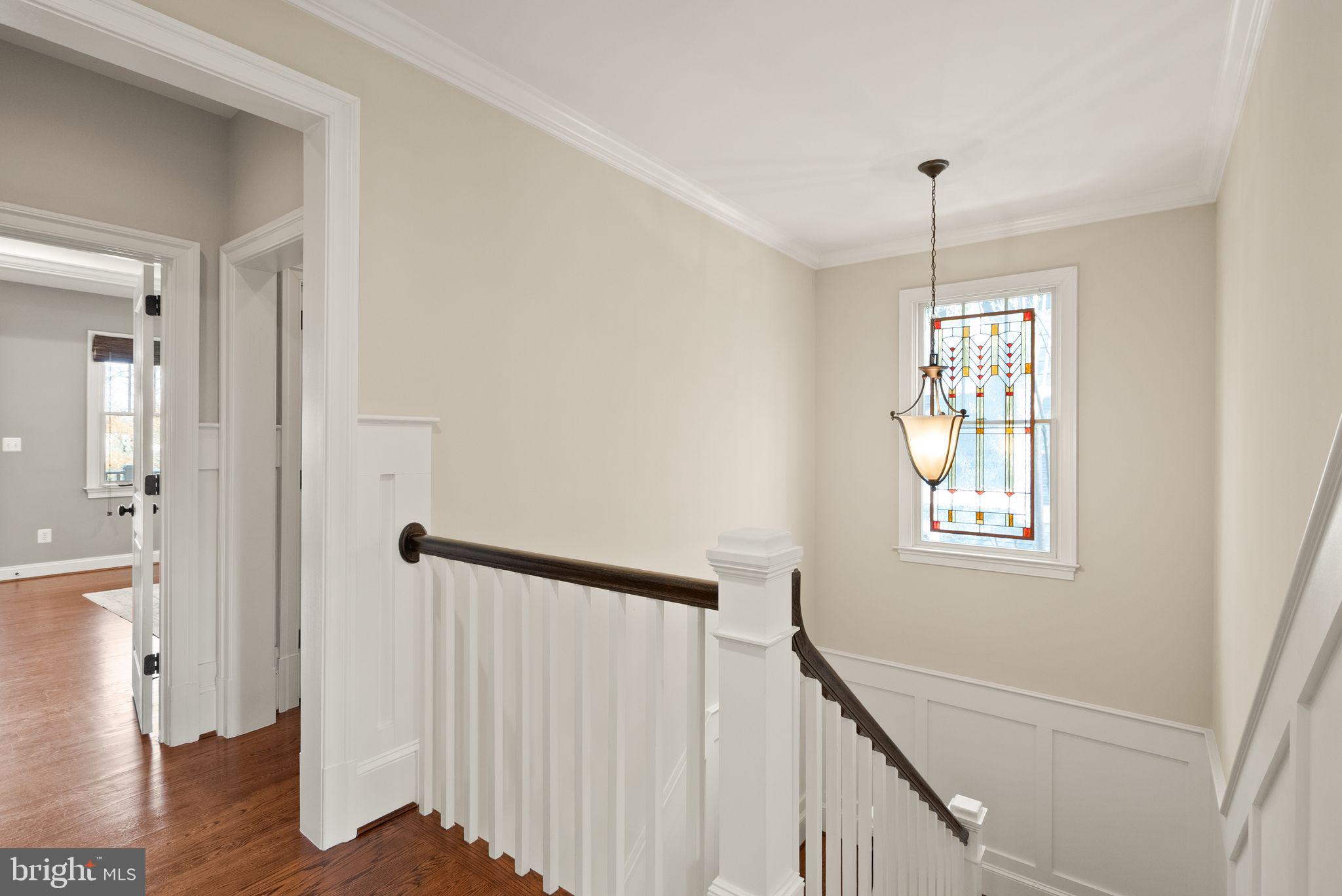 LYON VILLAGE - Residential