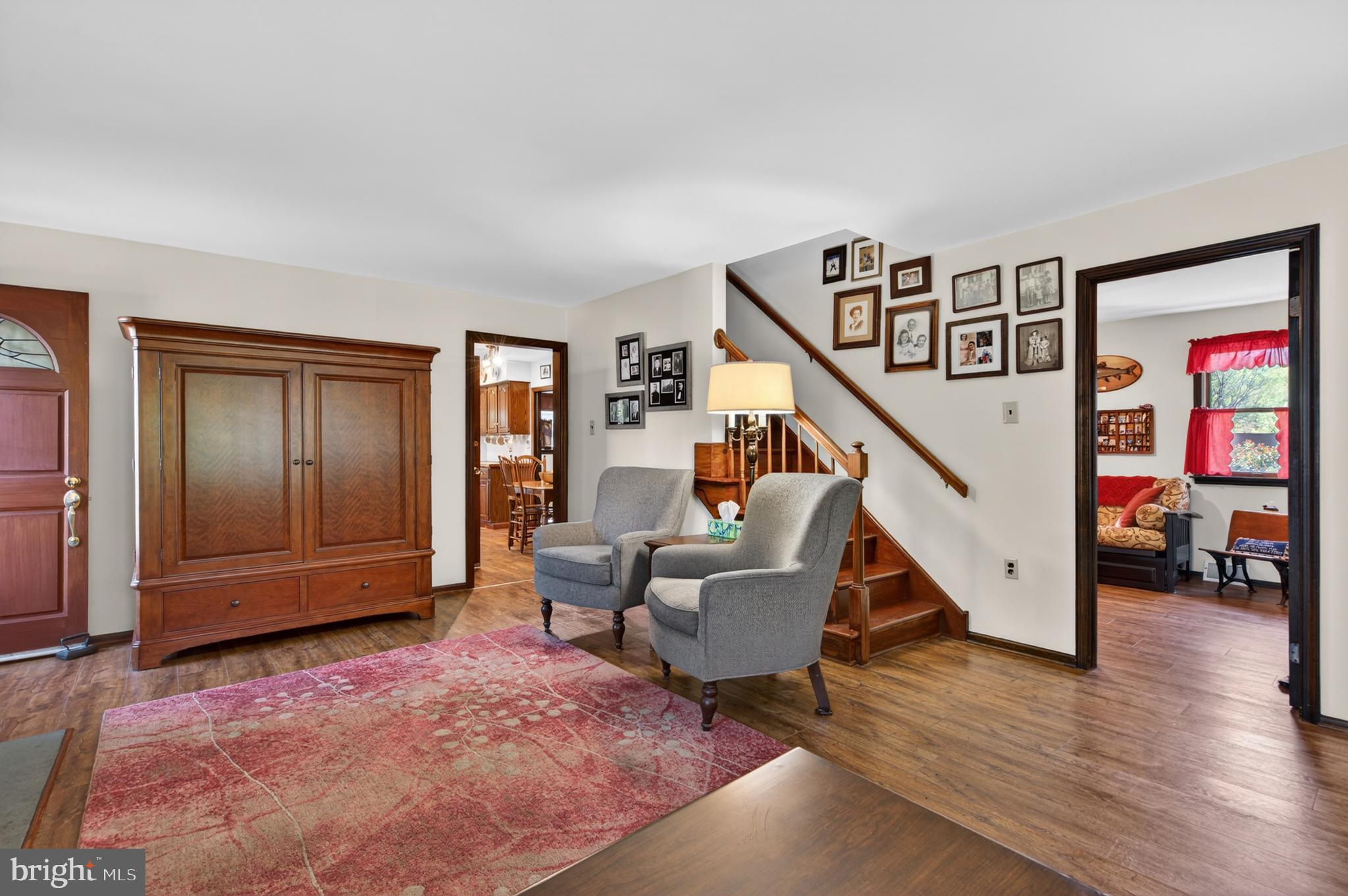 IDLEWOOD - Residential