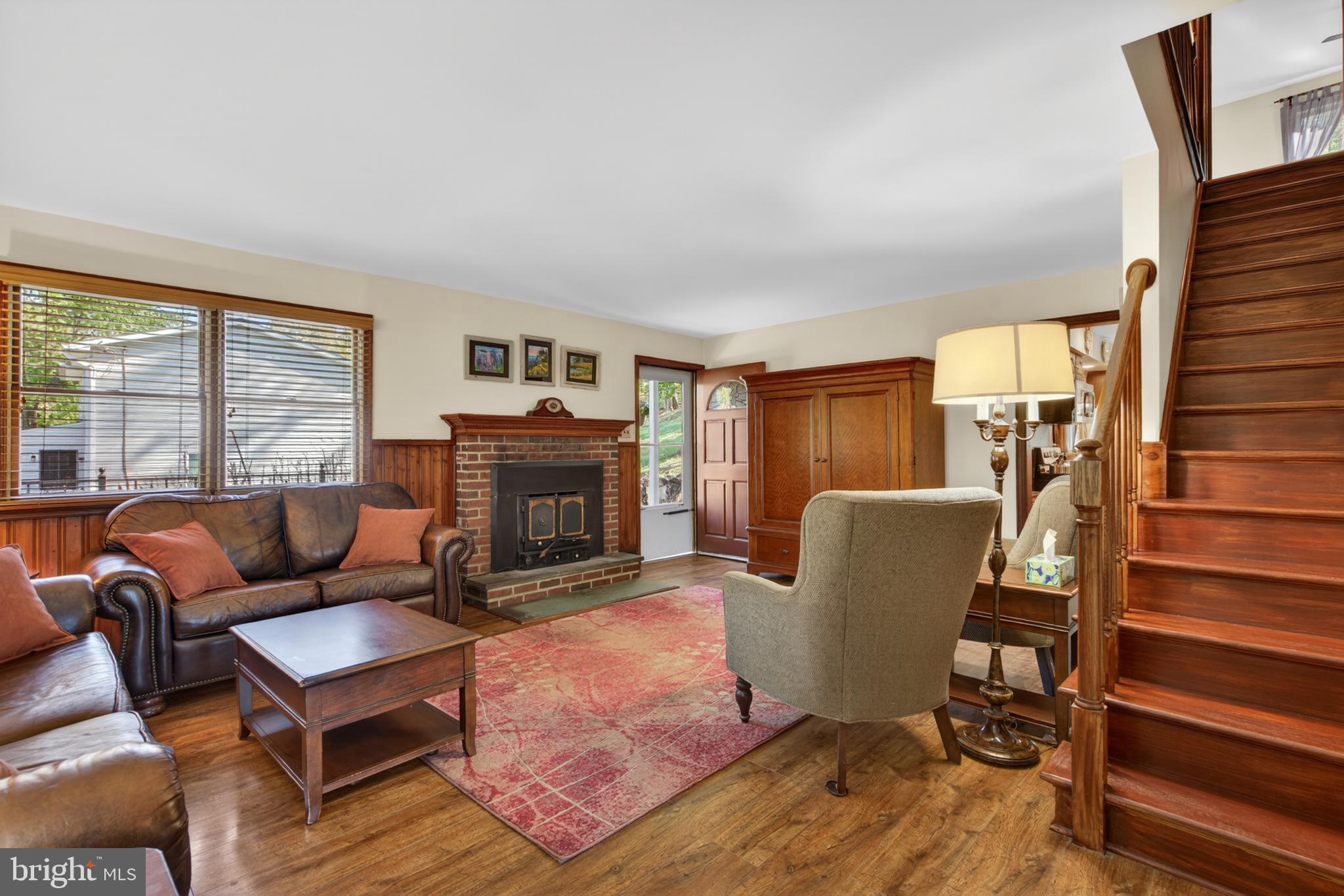 IDLEWOOD - Residential