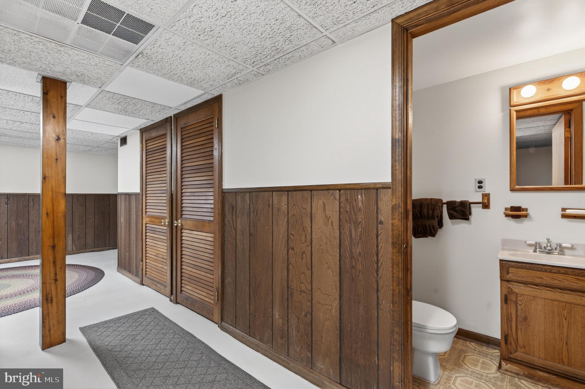 IDLEWOOD - Residential