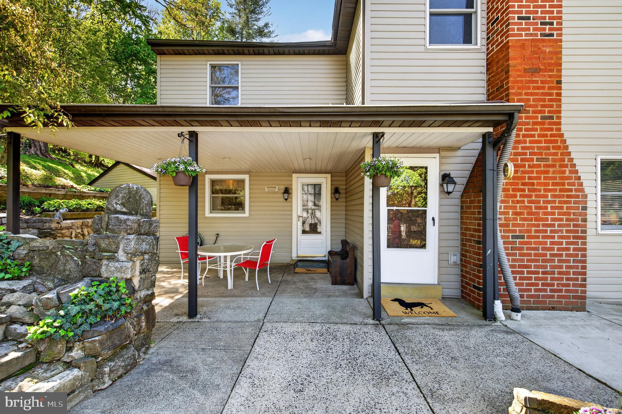 IDLEWOOD - Residential