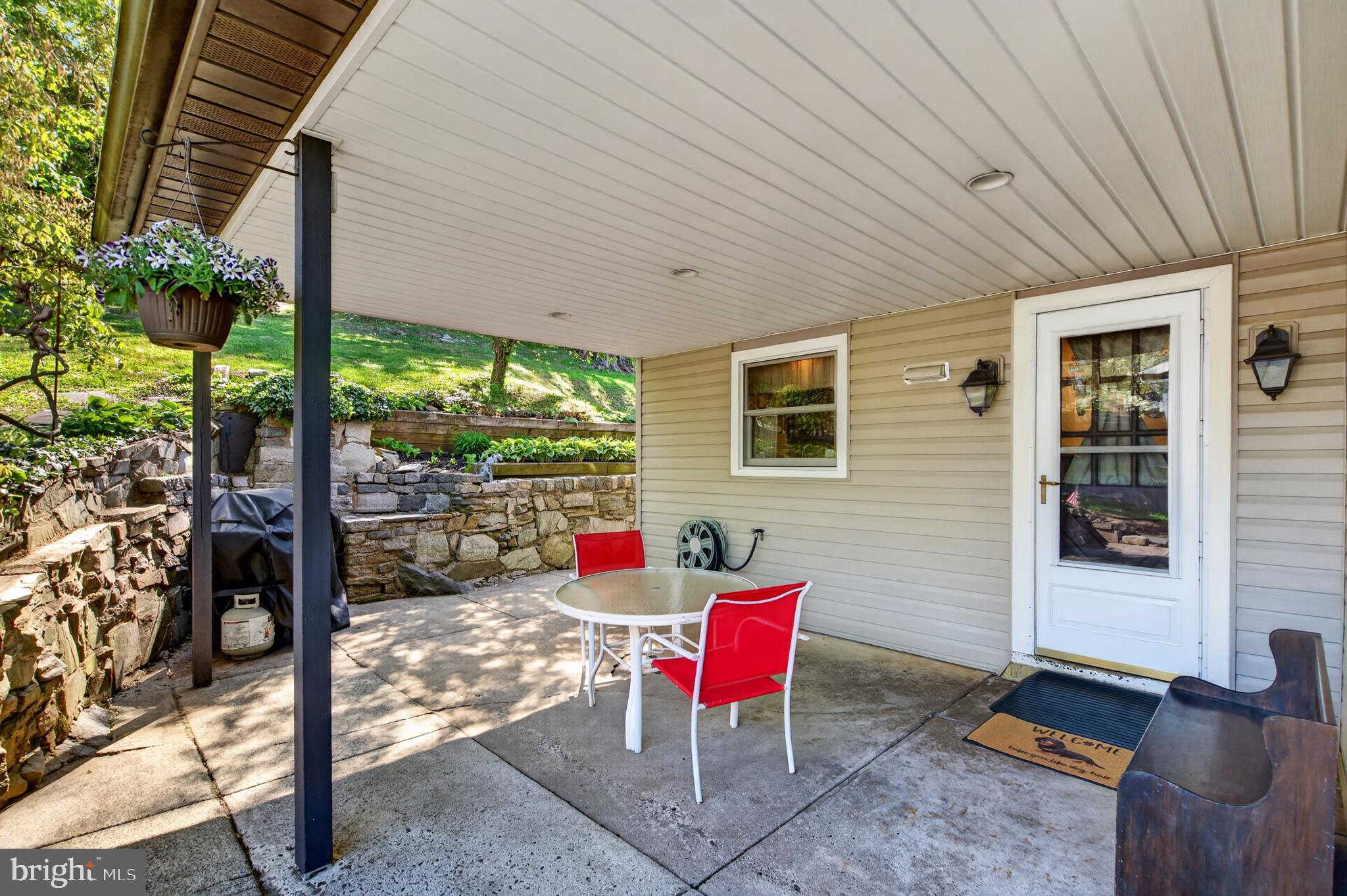 IDLEWOOD - Residential