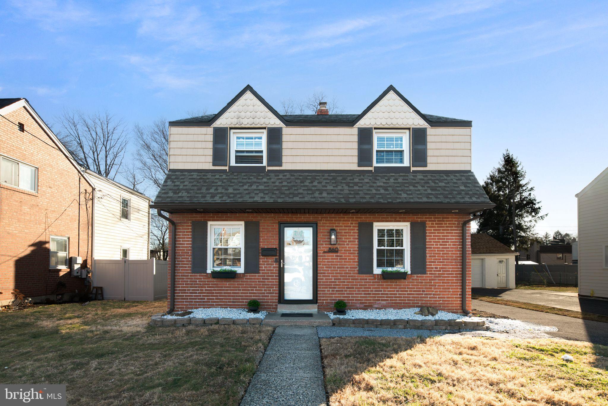 860 WYNDOM TERRACE