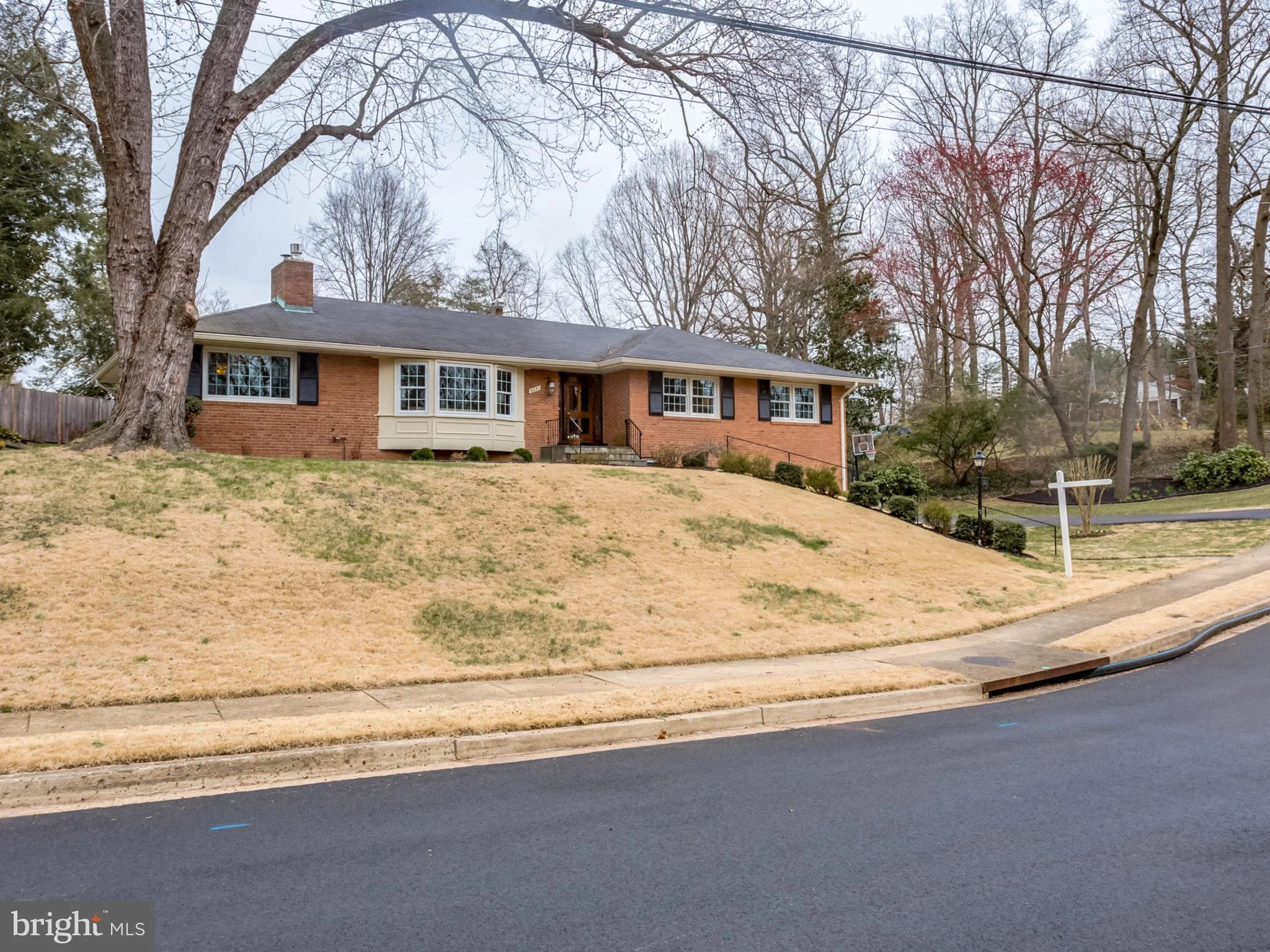 3631 Monroe Street, Arlington, VA 22207