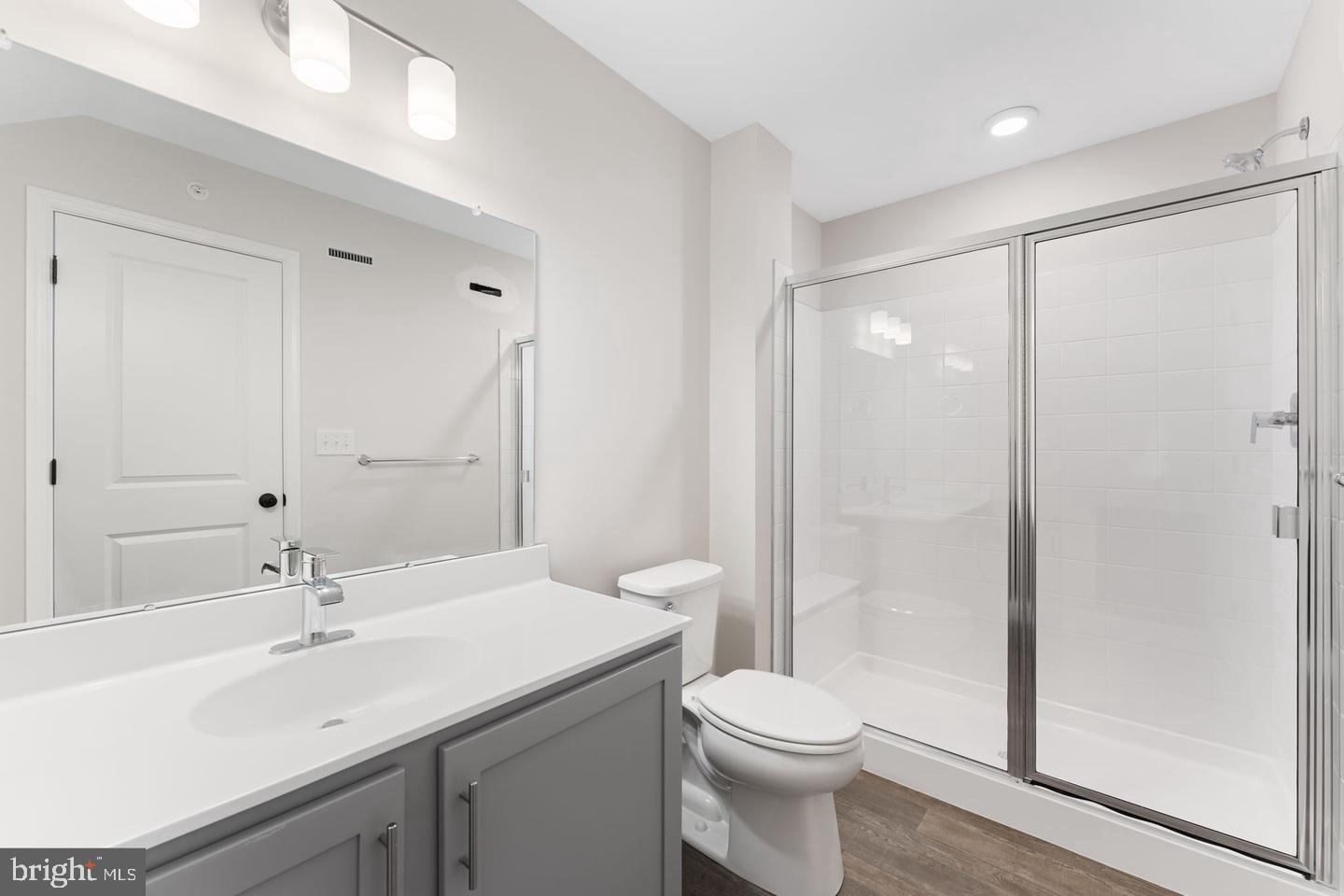 PERRY MILL - Residential