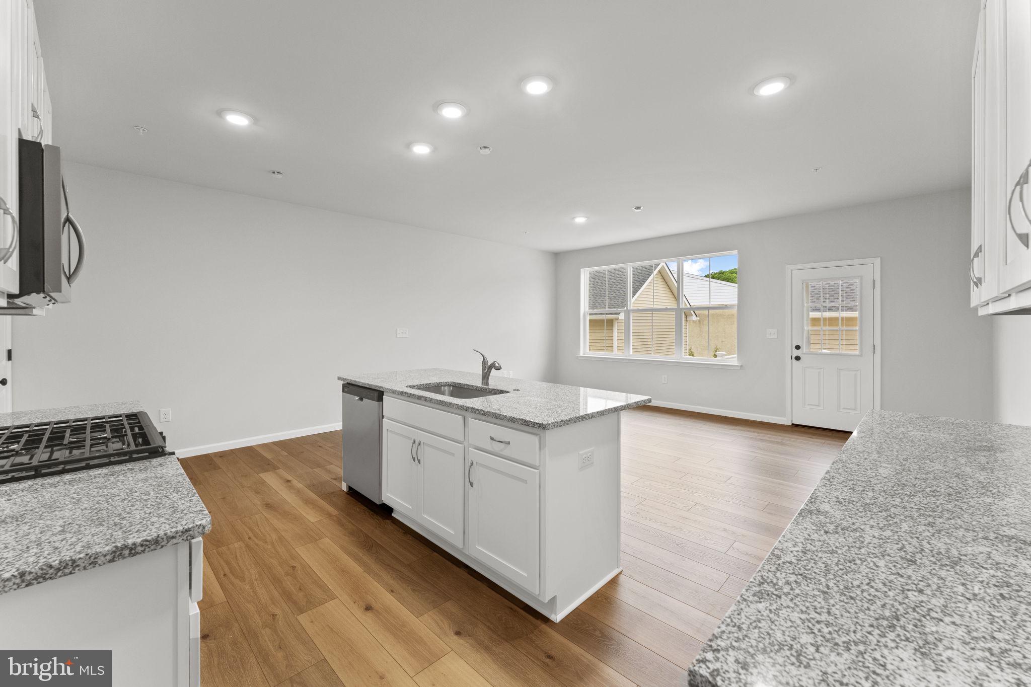 PERRY MILL - Residential