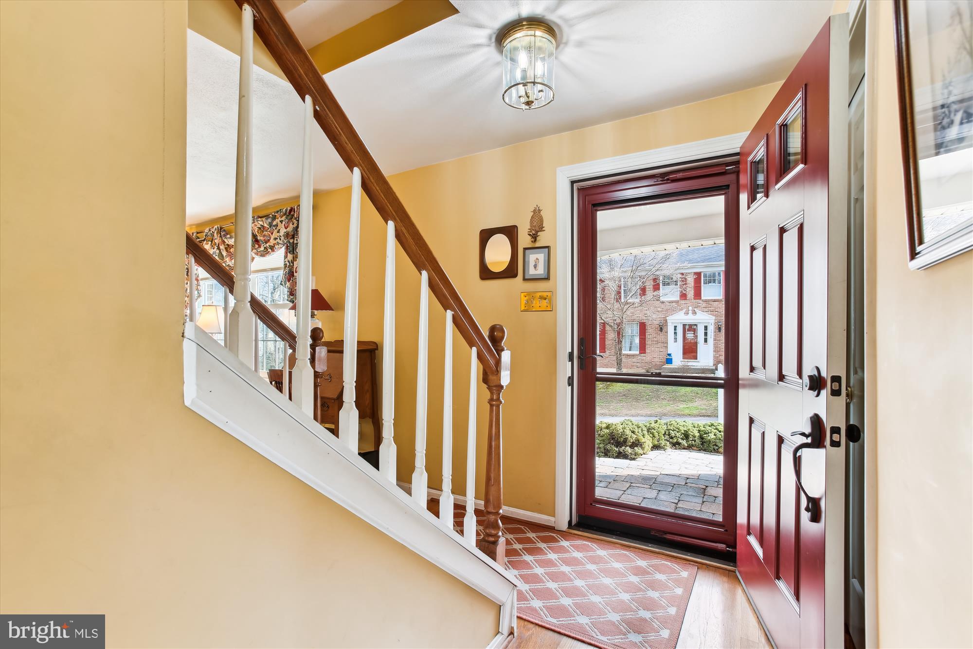 5904 VERNONS OAK COURT