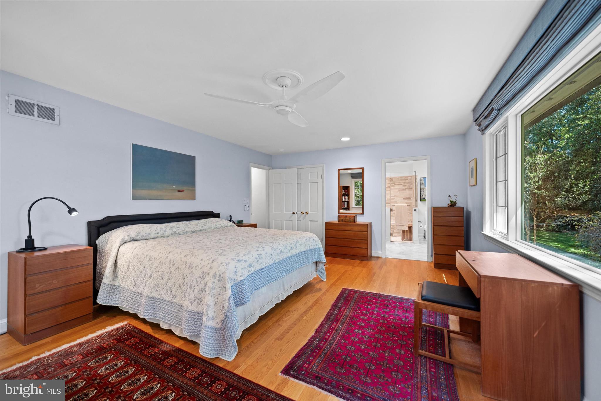 CONGRESSIONAL MANOR - Residential