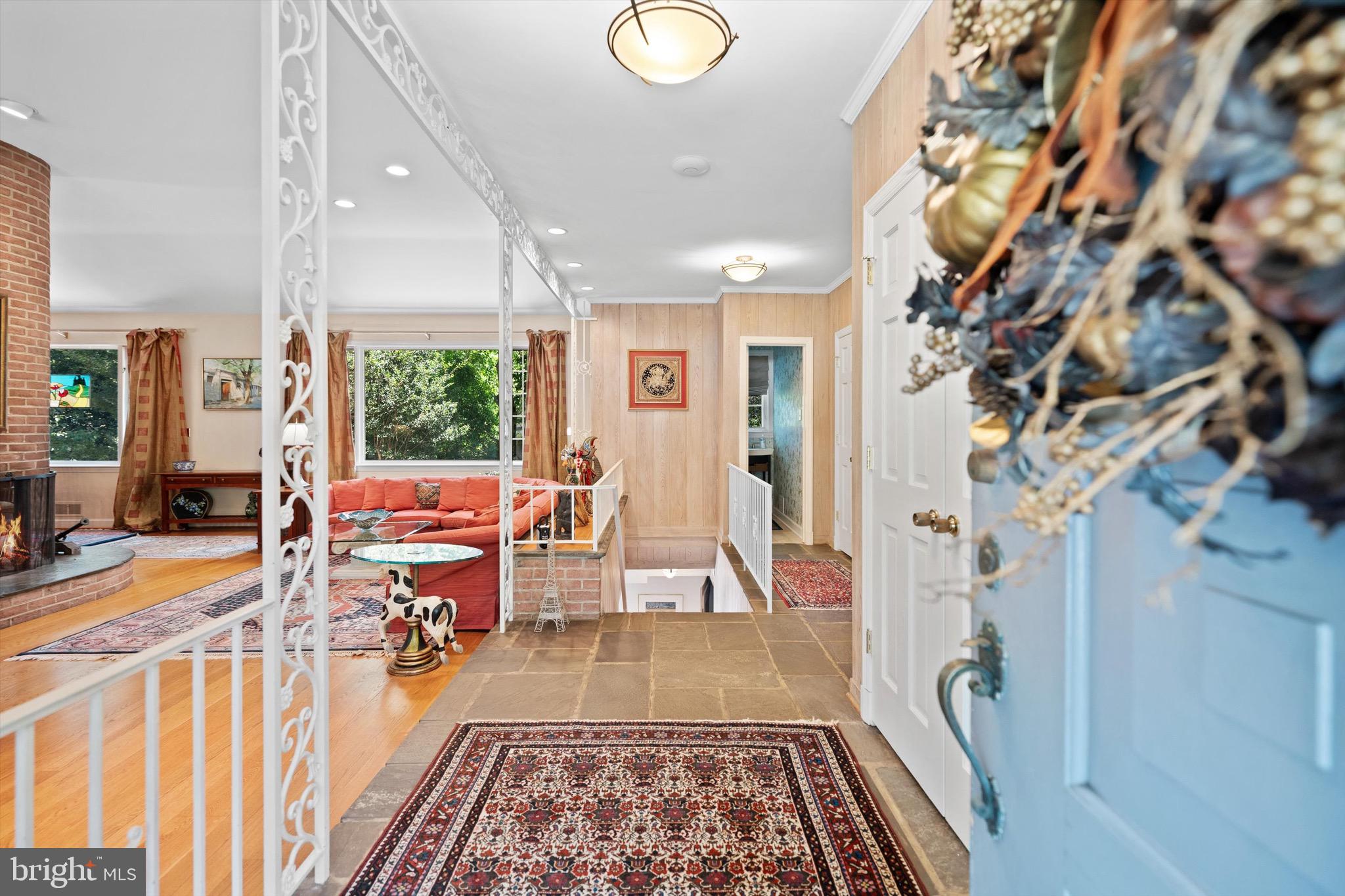 CONGRESSIONAL MANOR - Residential