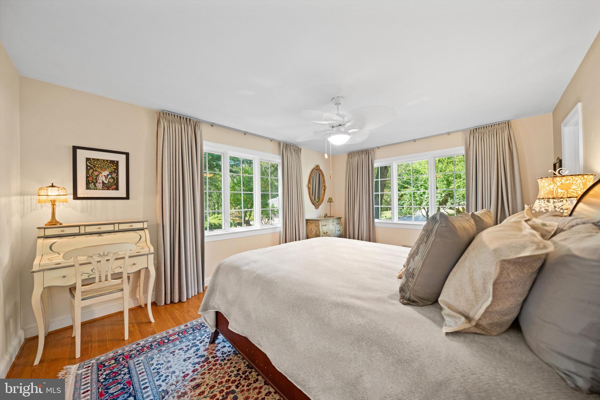 CONGRESSIONAL MANOR - Residential