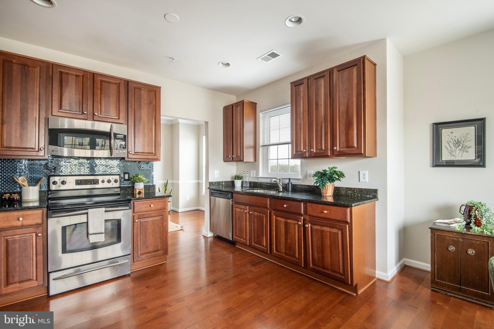 8605 WANDERING FOX TRAIL 303