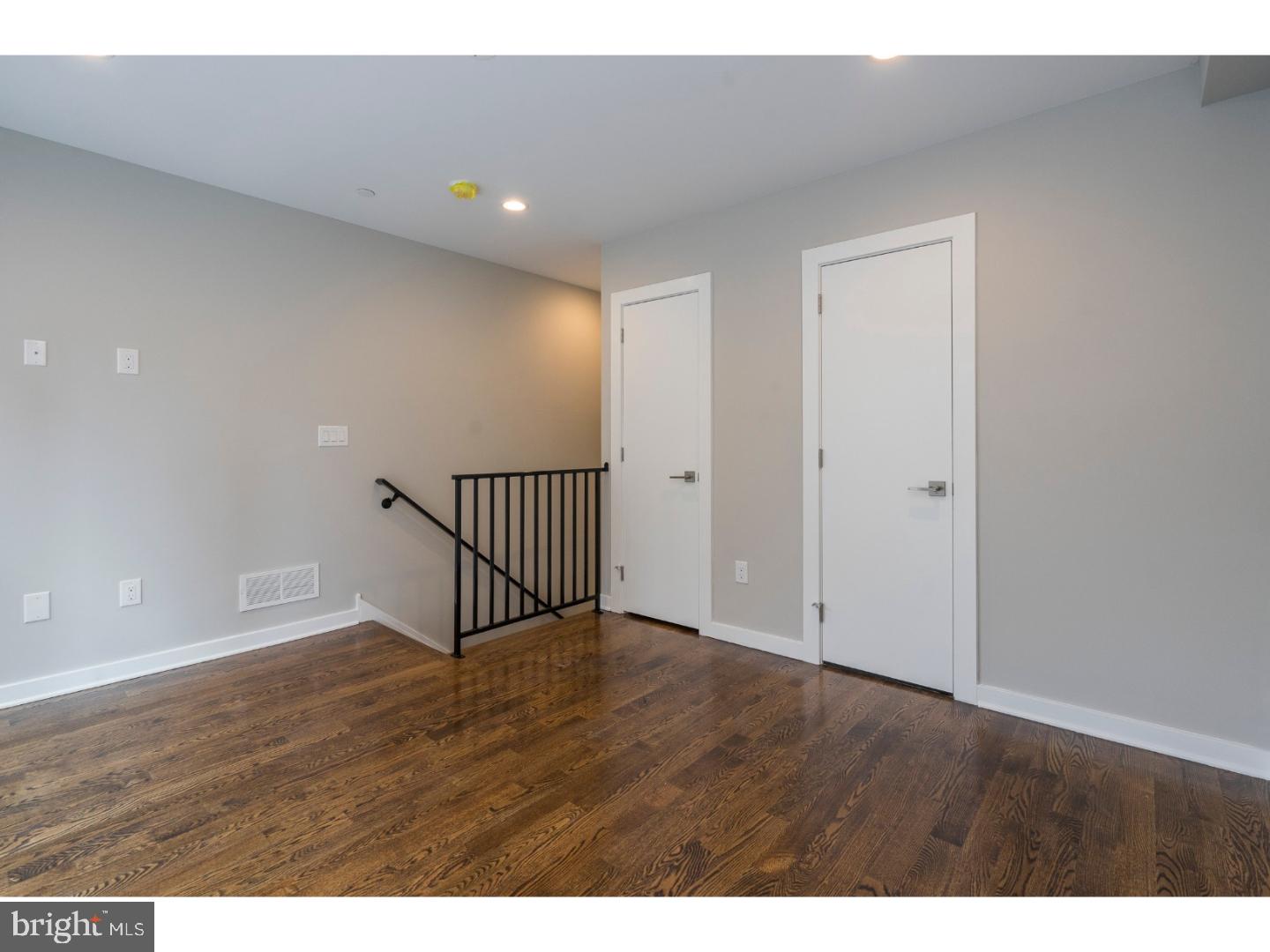 CENTER CITY - Residential Lease