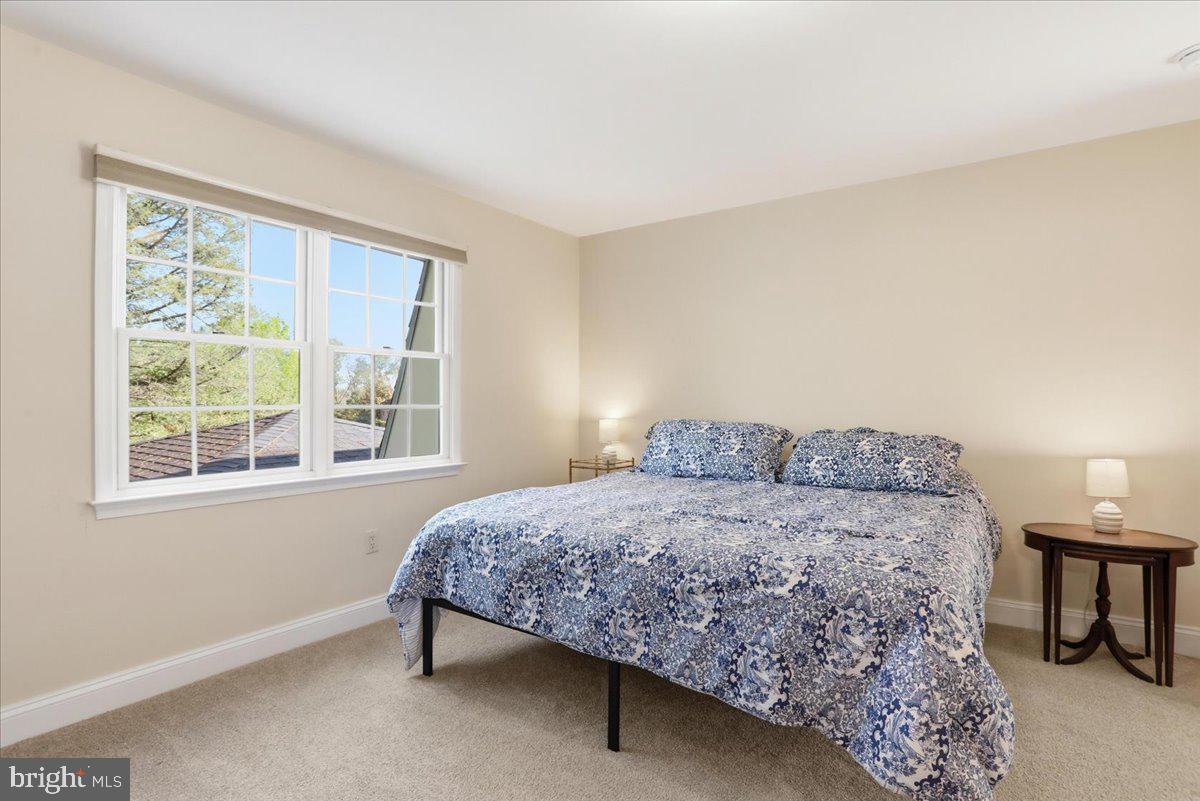 SPRING VALLEY - Residential