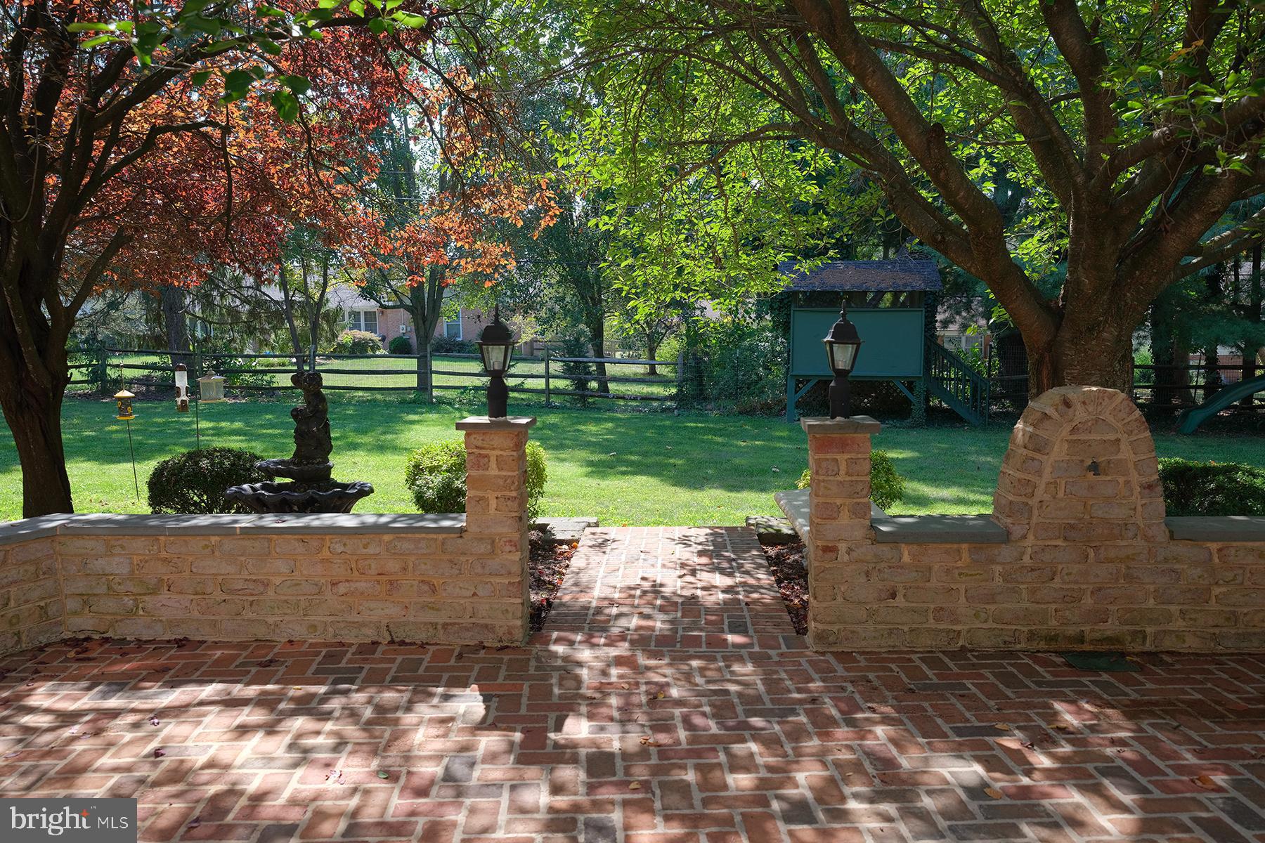 SPRING VALLEY - Residential