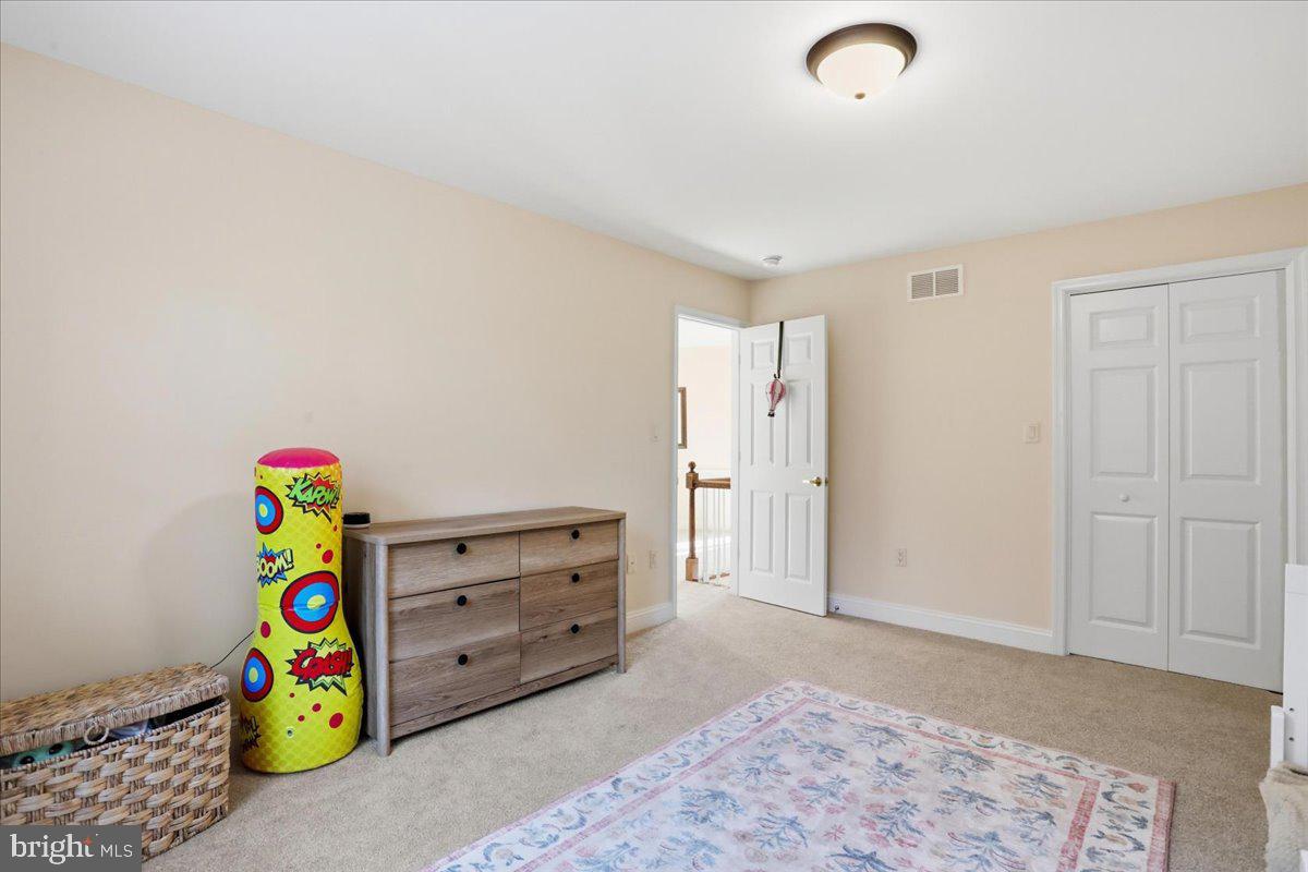 SPRING VALLEY - Residential