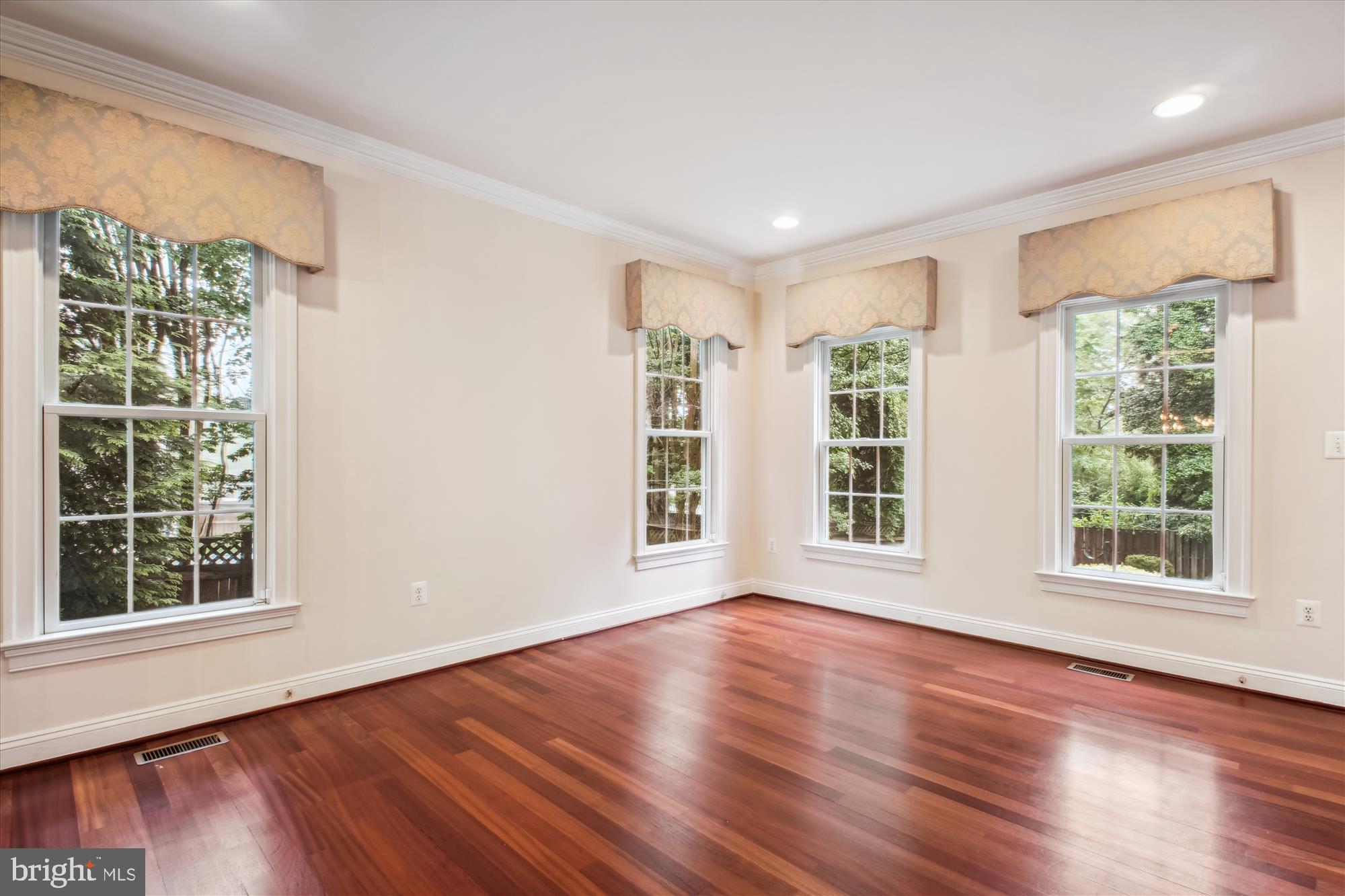 WINDOVER HEIGHTS - Residential