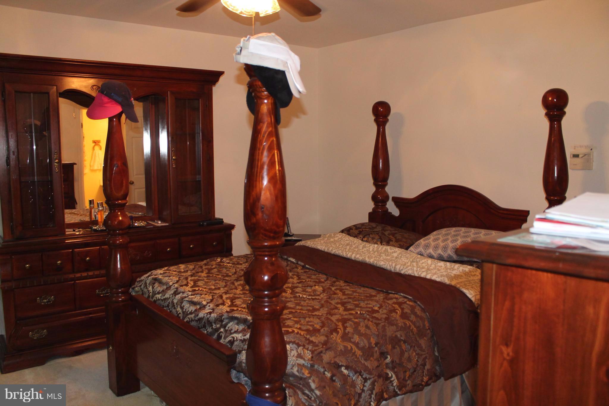 YORKSHIRE ACRES - Residential