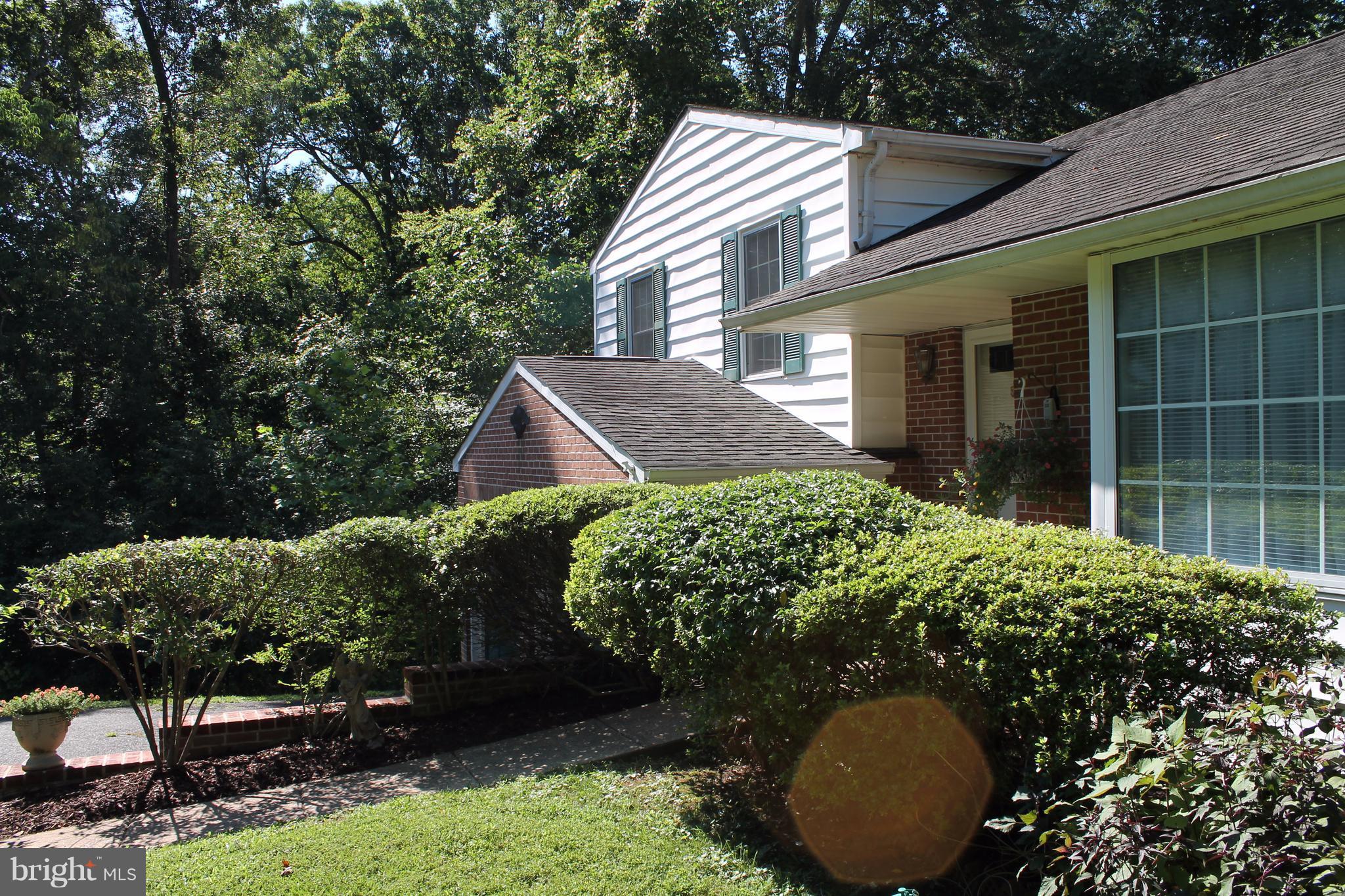 YORKSHIRE ACRES - Residential