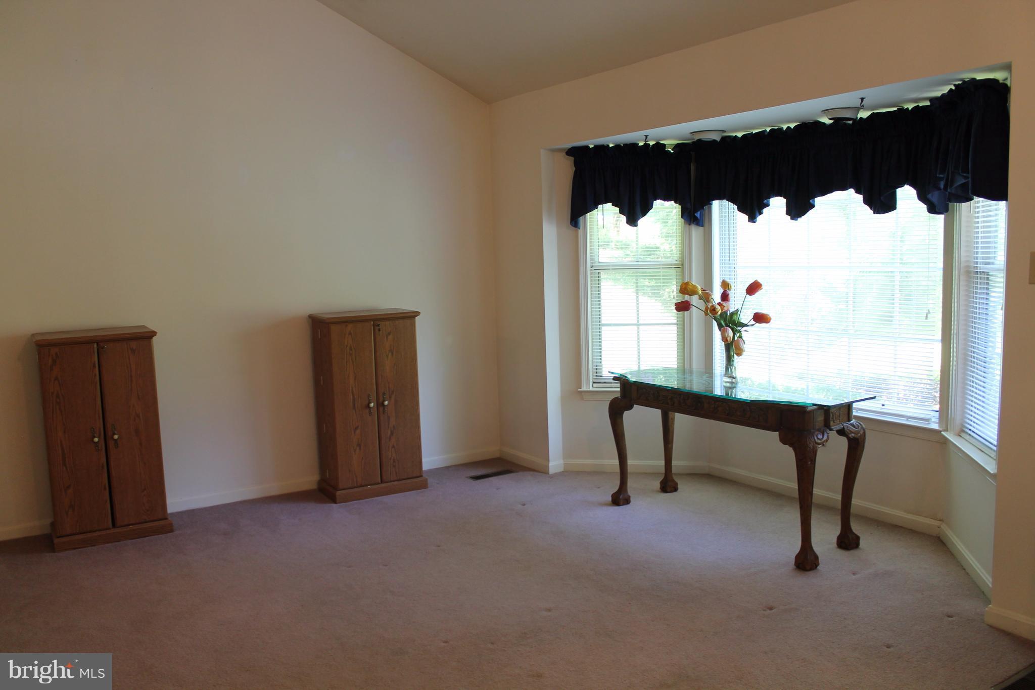 YORKSHIRE ACRES - Residential