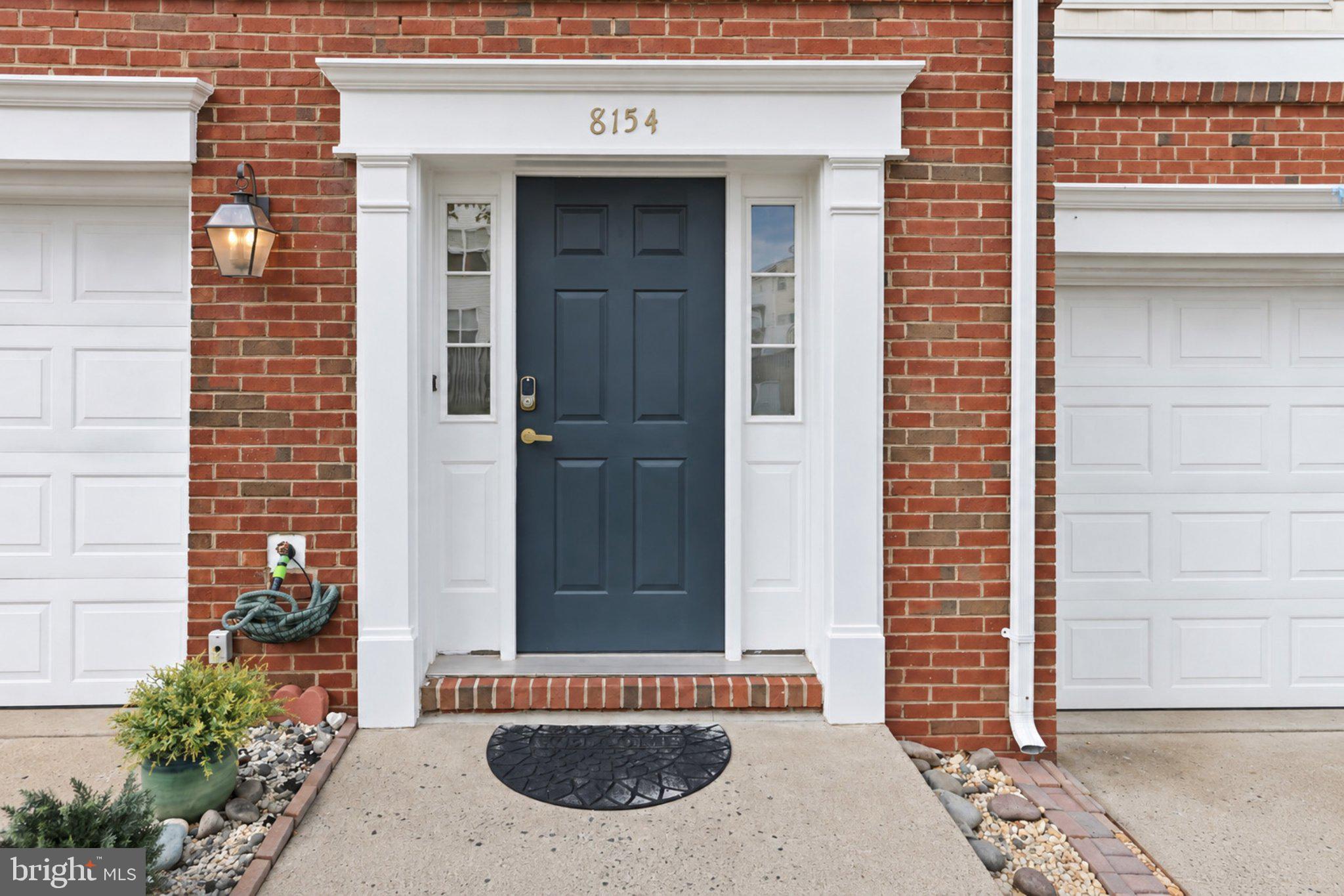 8154 RAINWATER CIRCLE