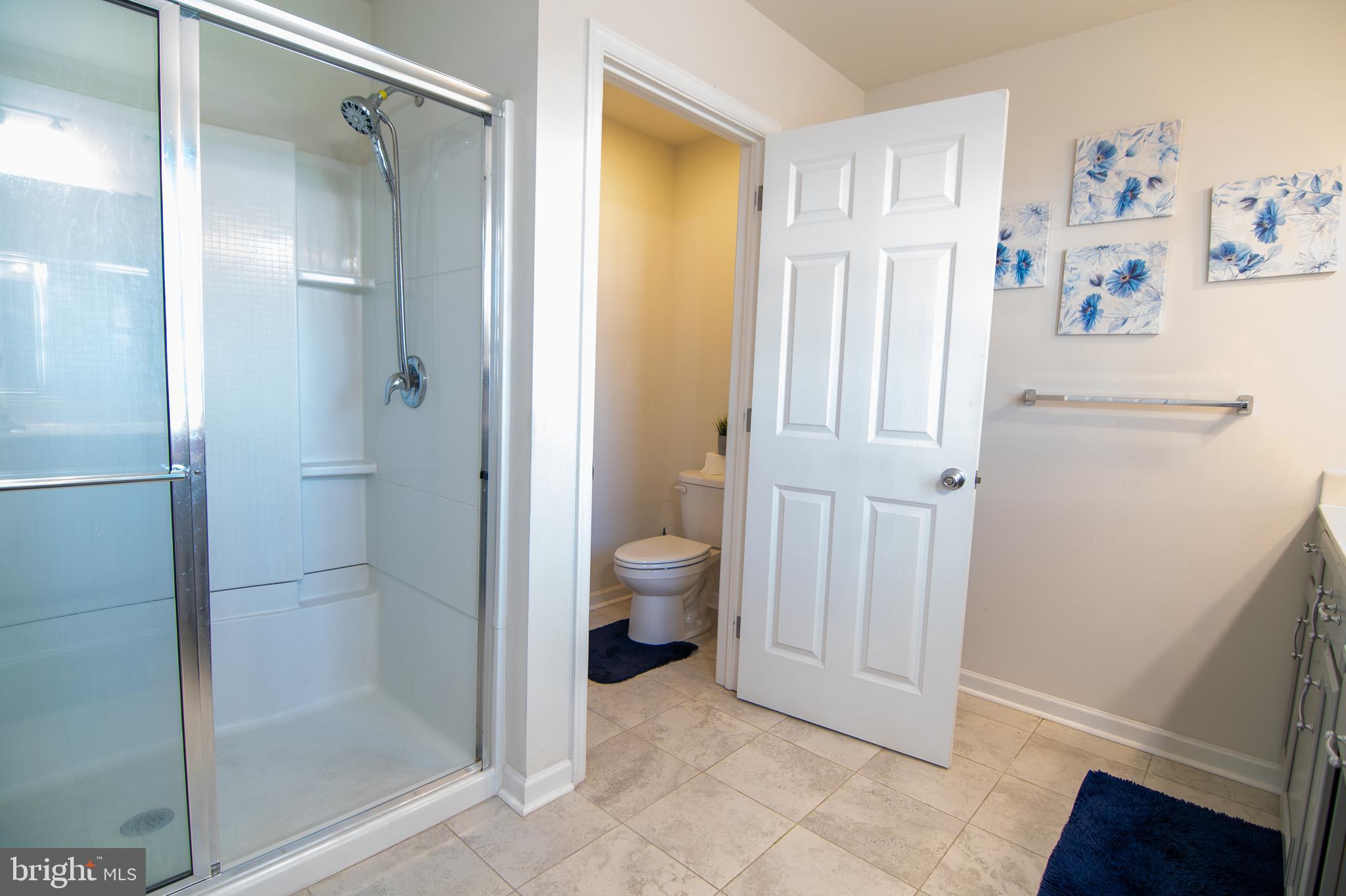 EAST VILLAGE - Residential