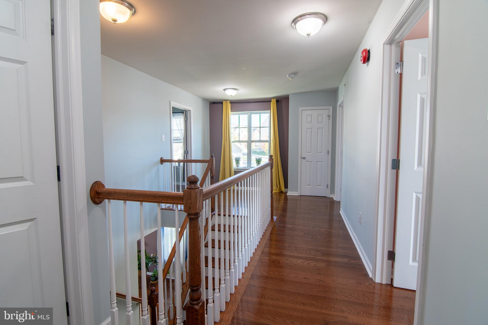 EAST VILLAGE - Residential