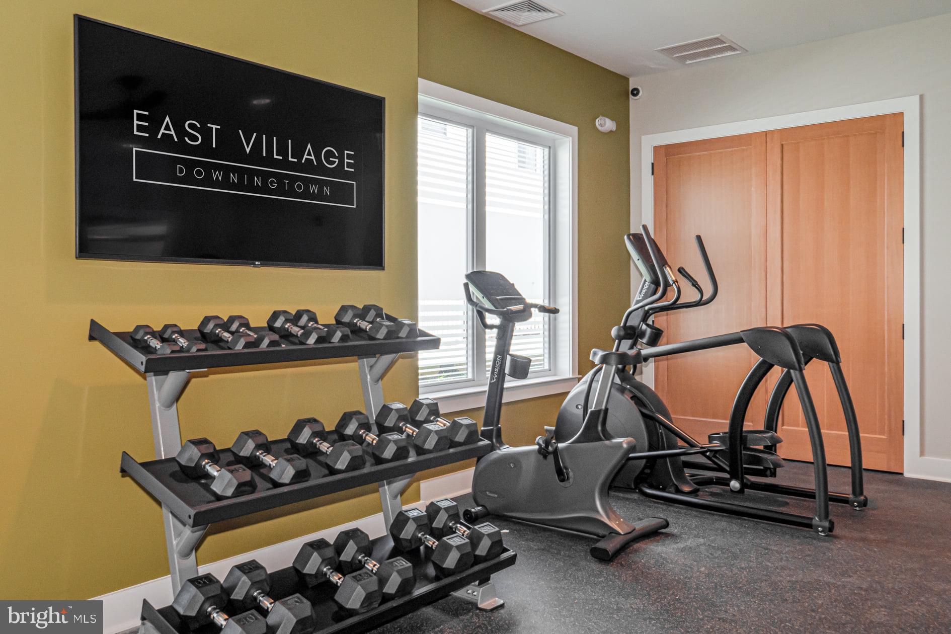 EAST VILLAGE - Residential